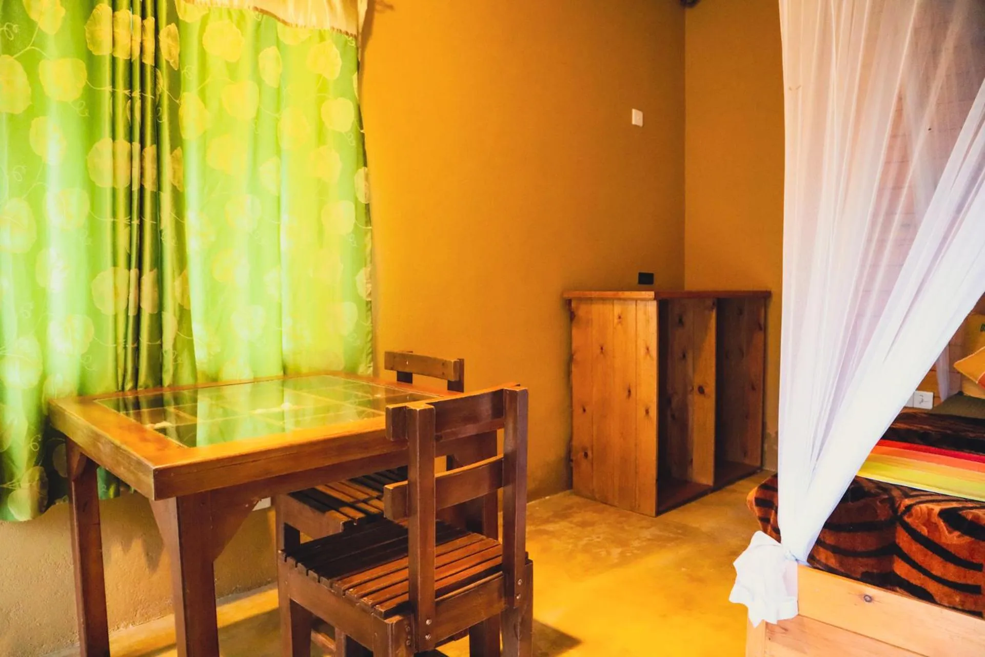 Bedroom, Bed in Green Hill