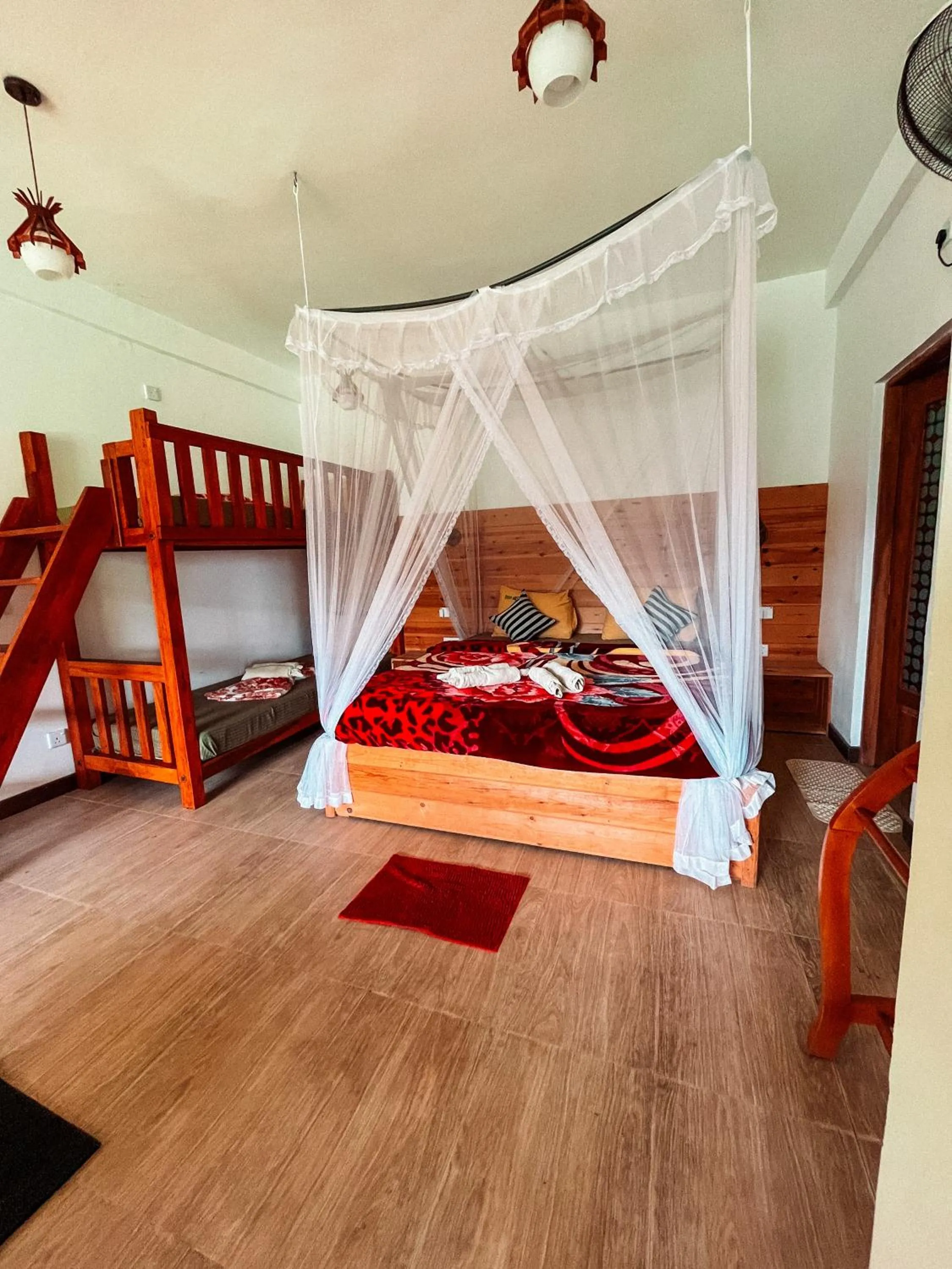 Bedroom, Bed in Green Hill