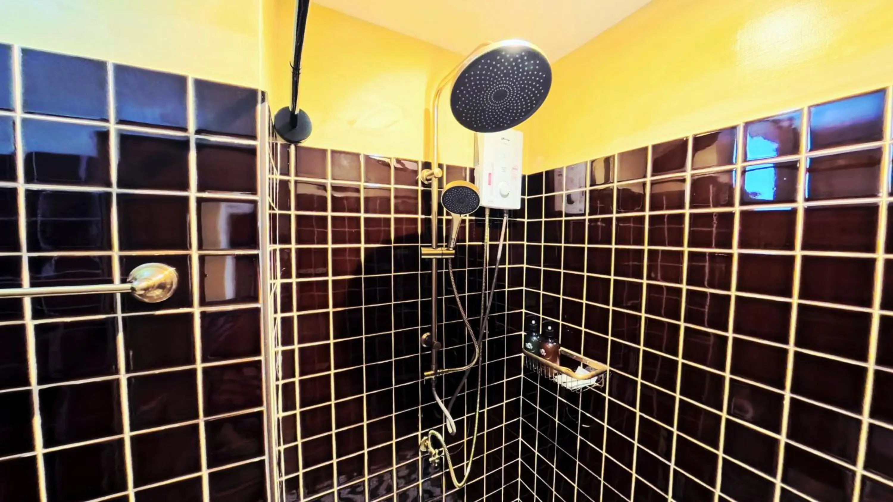 Shower in The Castello Resort