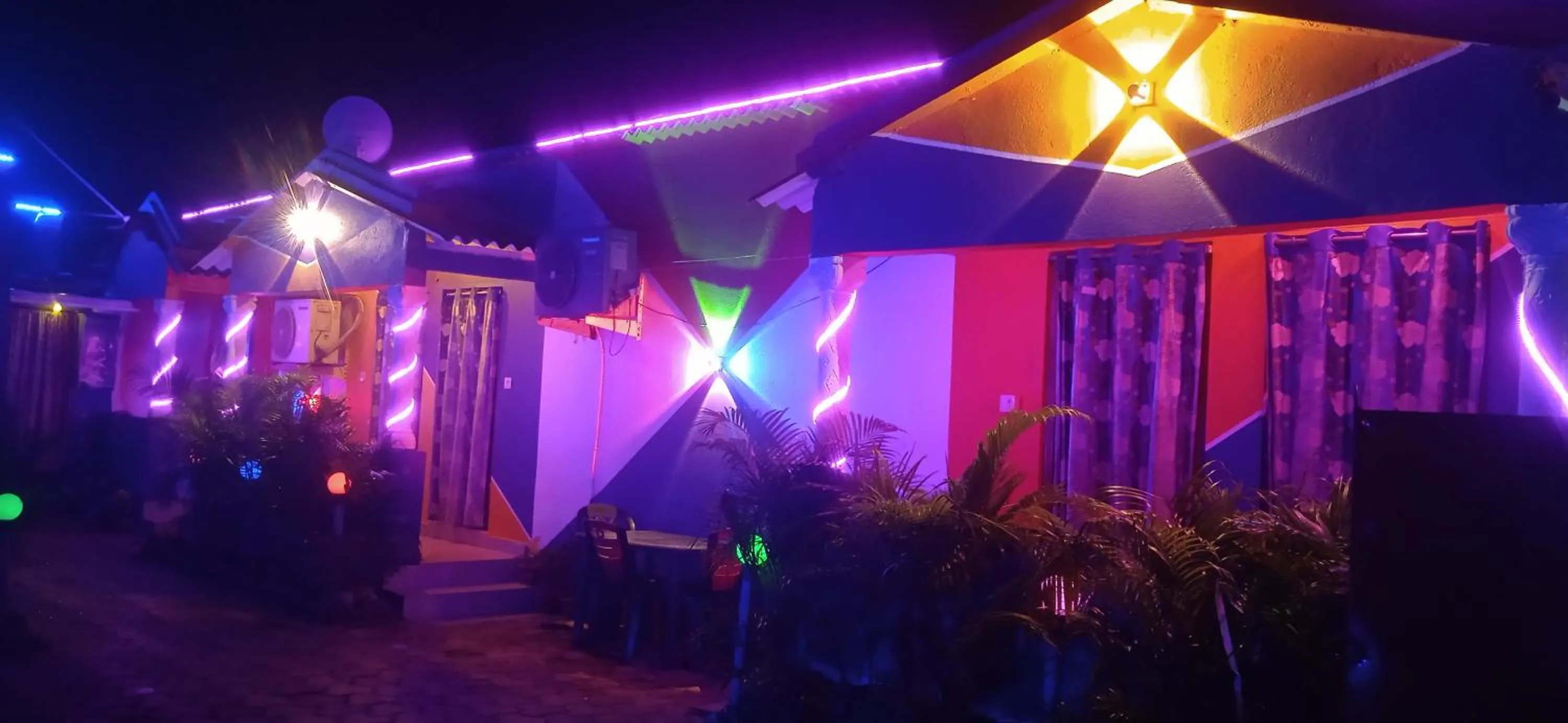 Garden in Sea Bird Resort Resturant