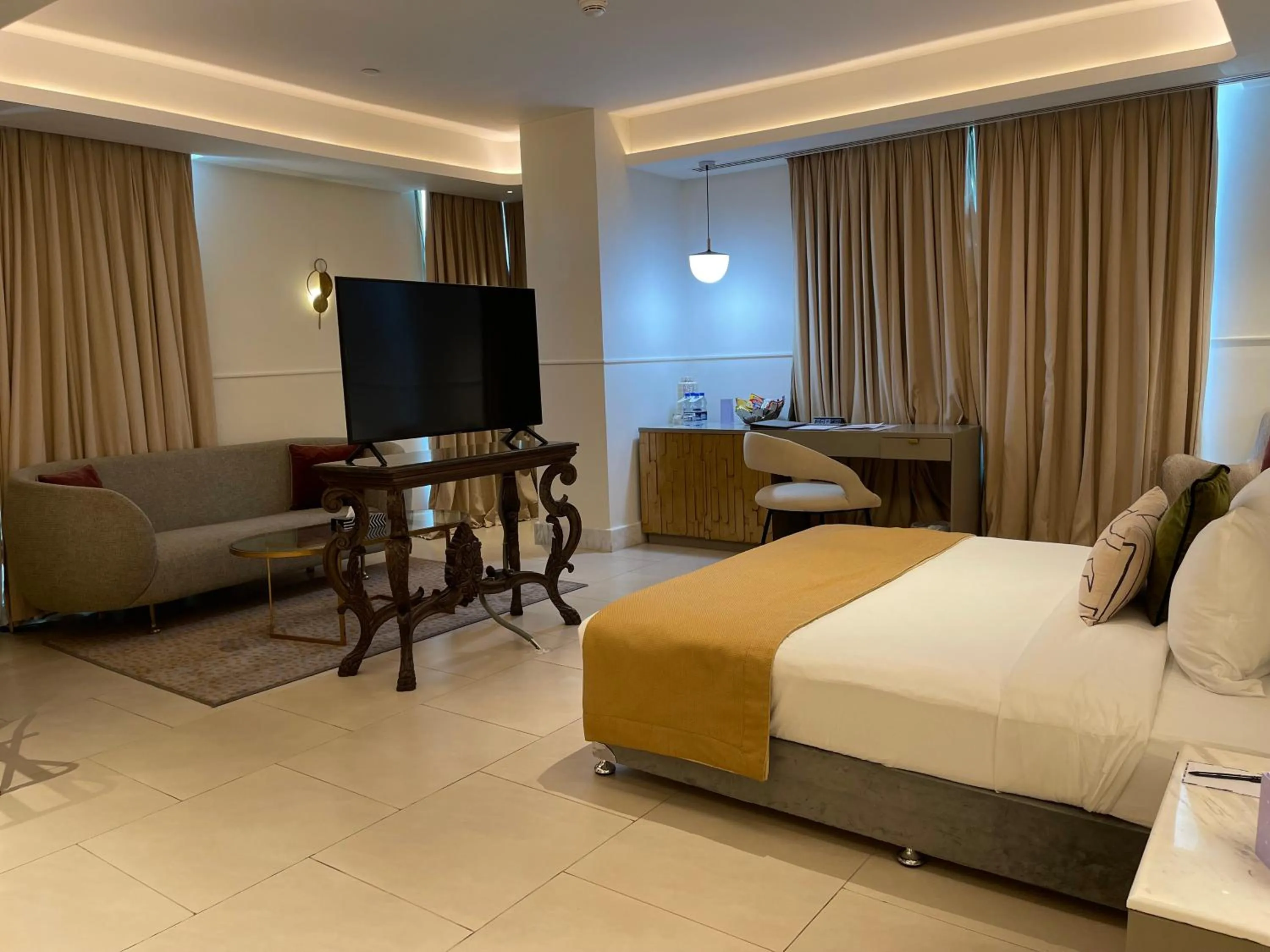 Bed in The Nishat Hotel