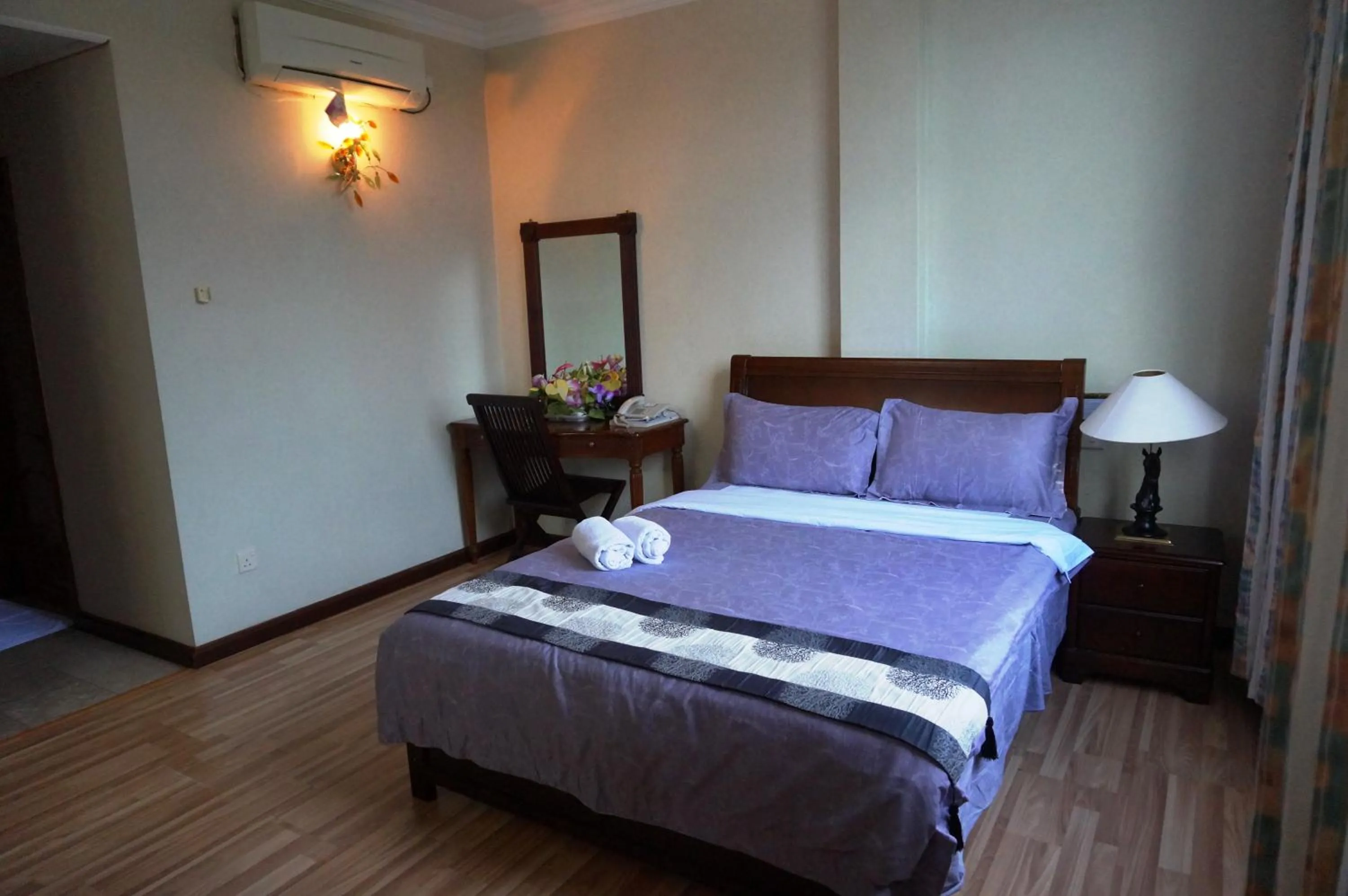 Bed in Jeruton Hotel