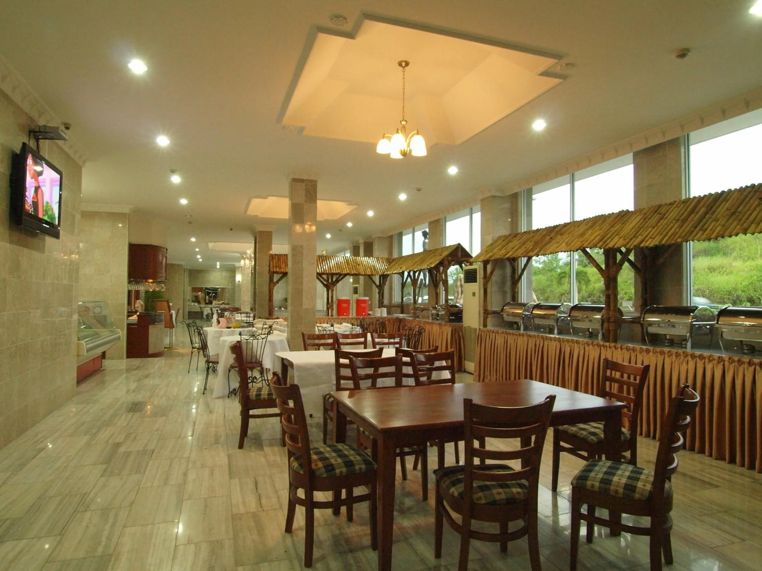 Restaurant/places to eat in Jeruton Hotel