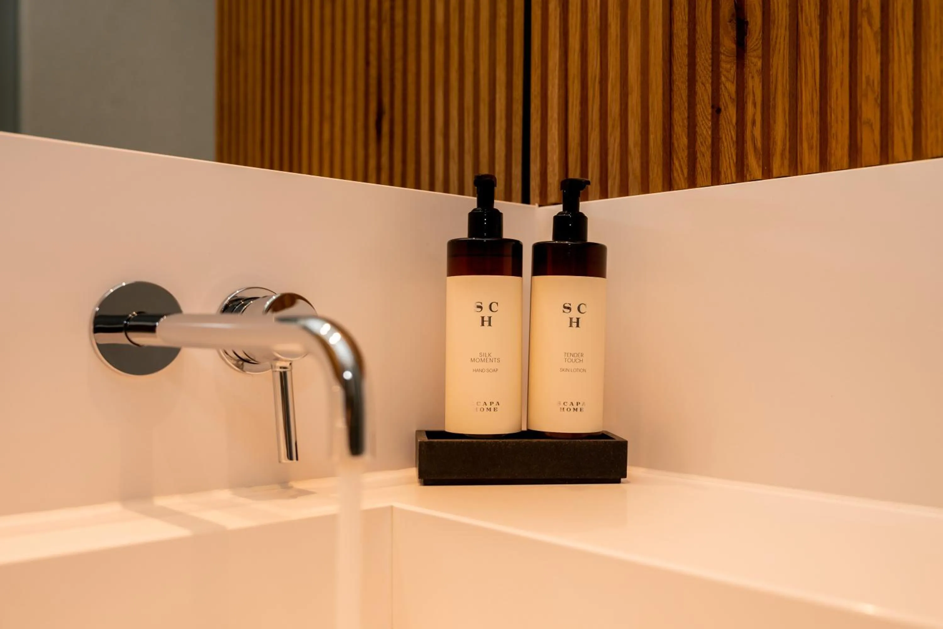 Bathroom in Noordzee, Hotel & Spa