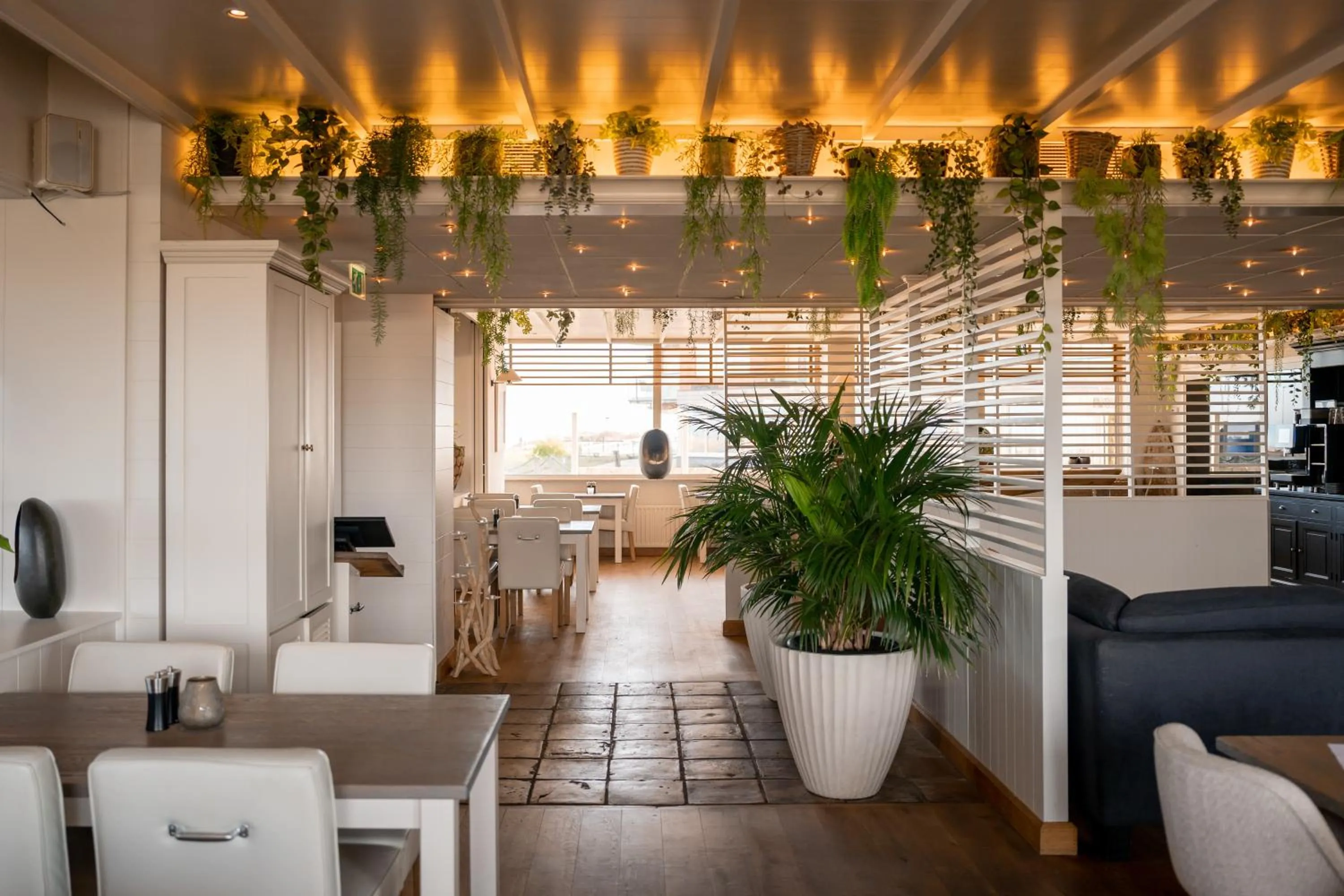 Dining area in Noordzee, Hotel & Spa