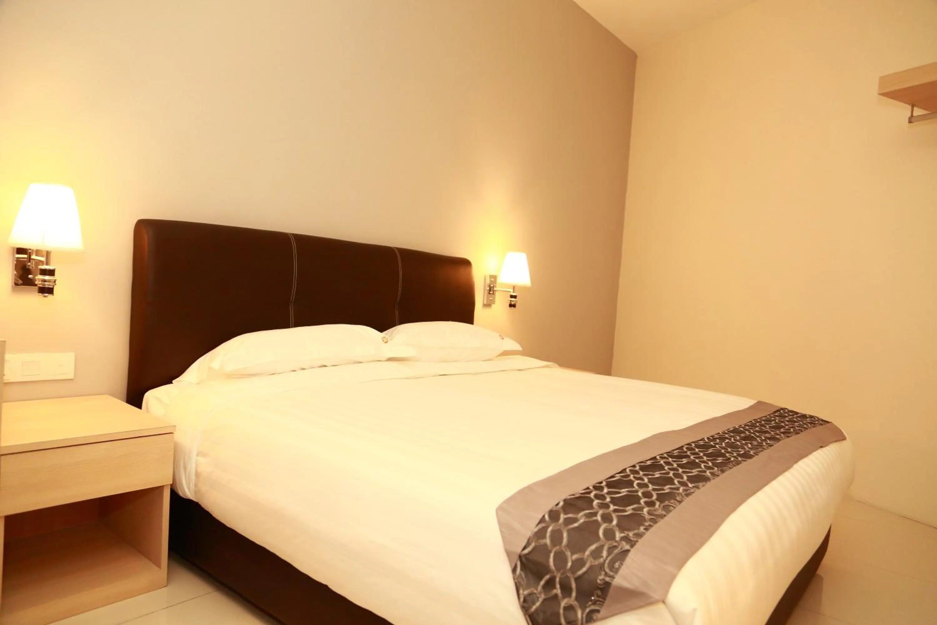 Bed in De Elements Business Hotel KL