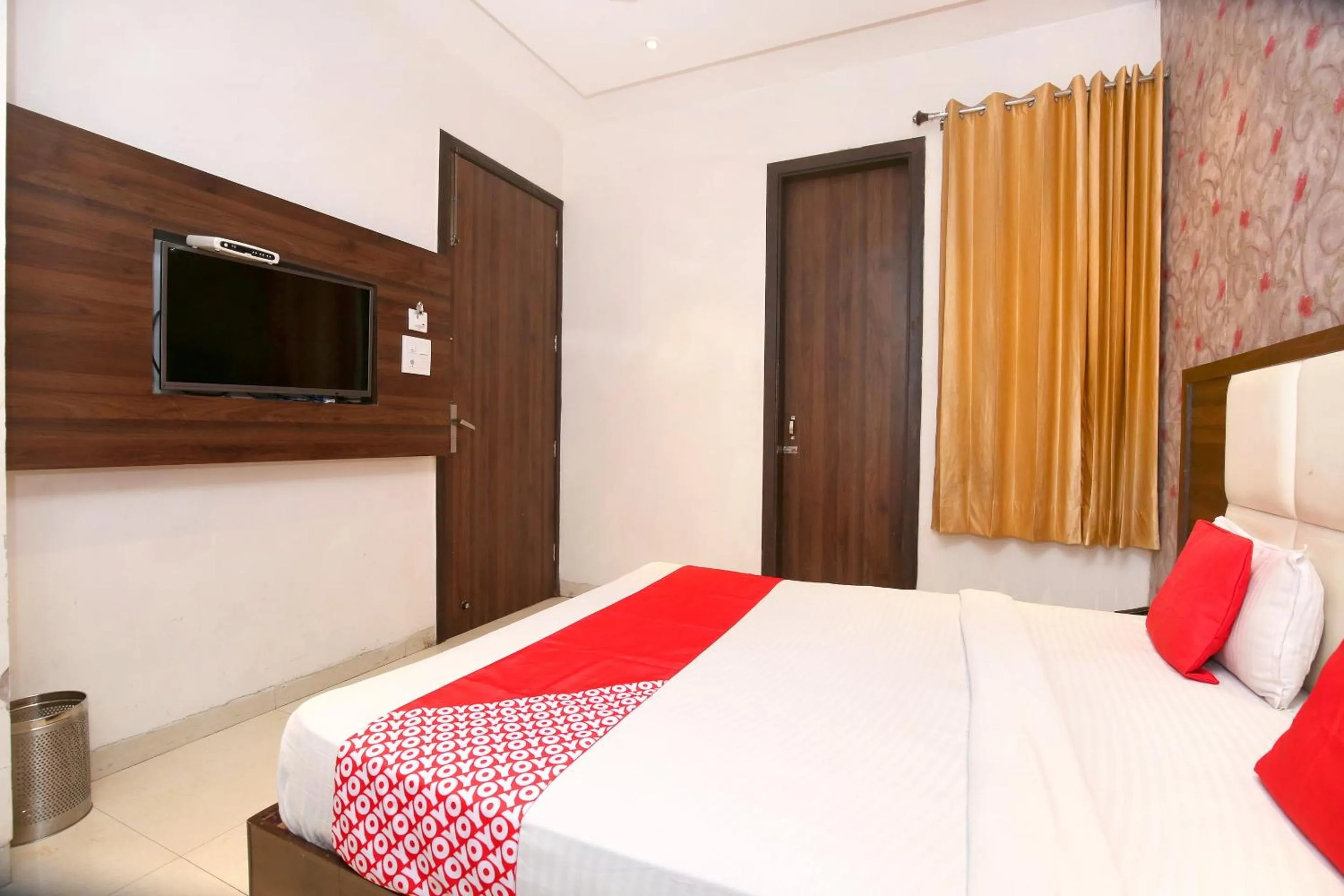 Bedroom, Bed in Super Hotel O Winner Inn