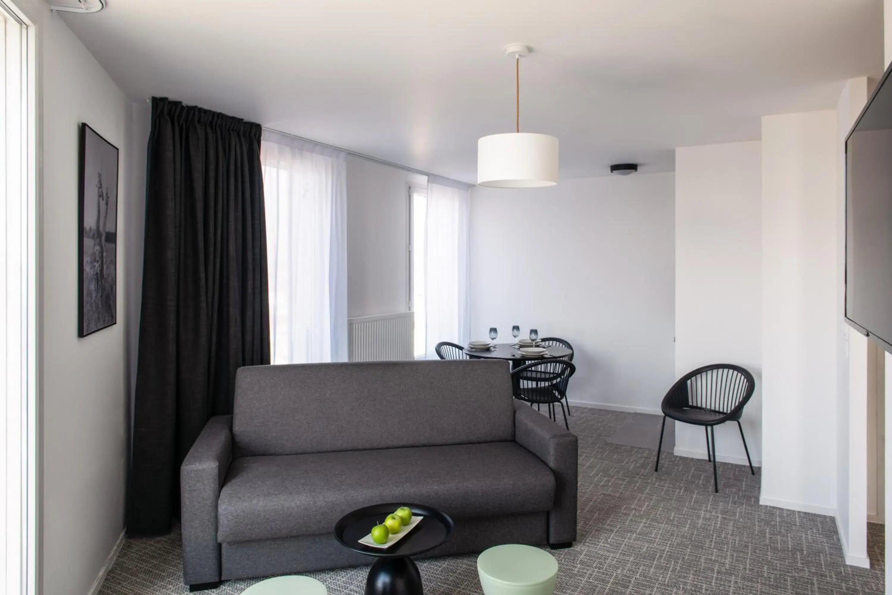 One-Bedroom Apartment in The Originals Residence, Le Wax, Lille Est One-Bedroom Apartment in The Originals Residence, Le Wax, Lille Est