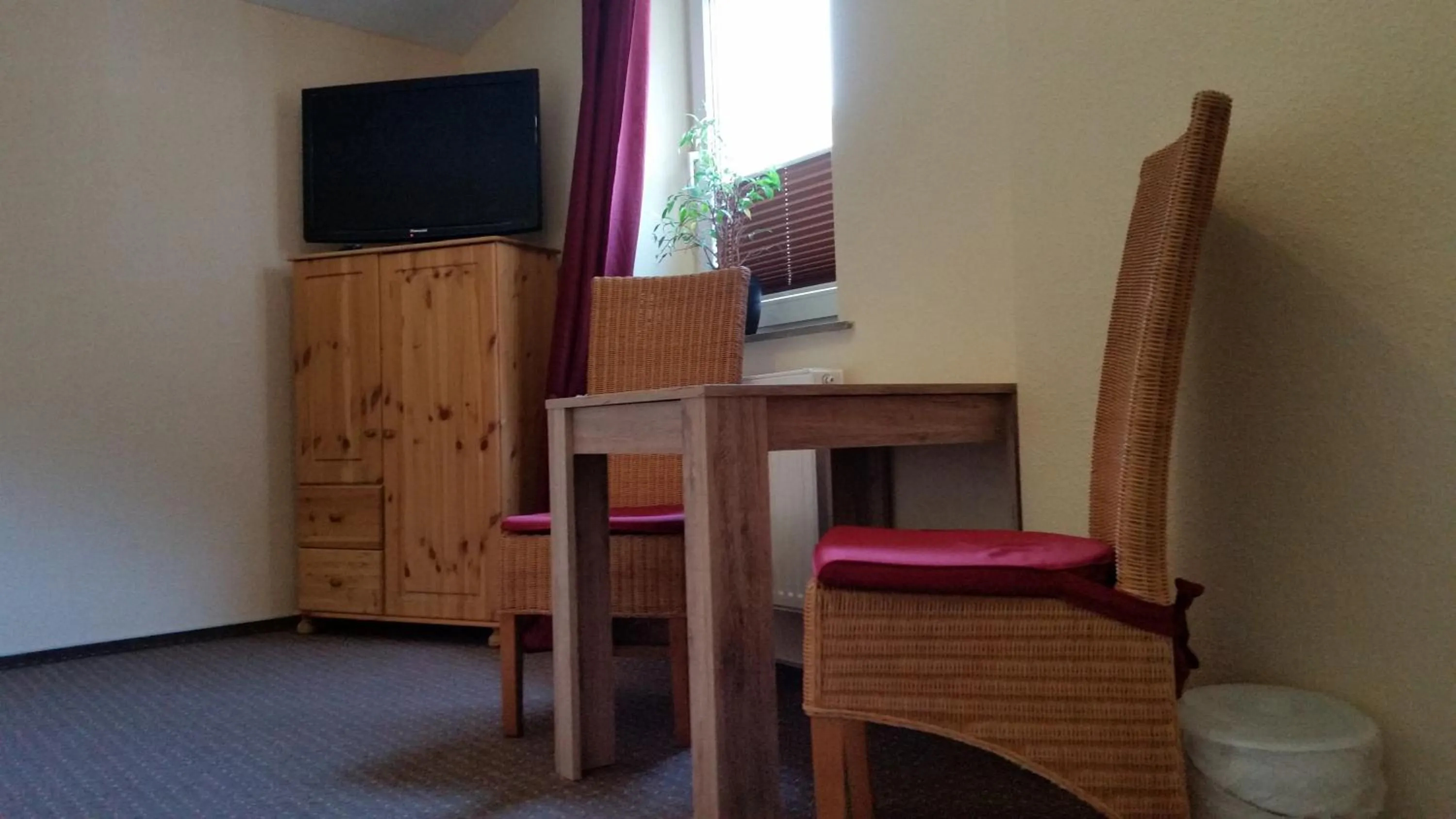 Photo of the whole room in Hotel Deutsches Haus Francop