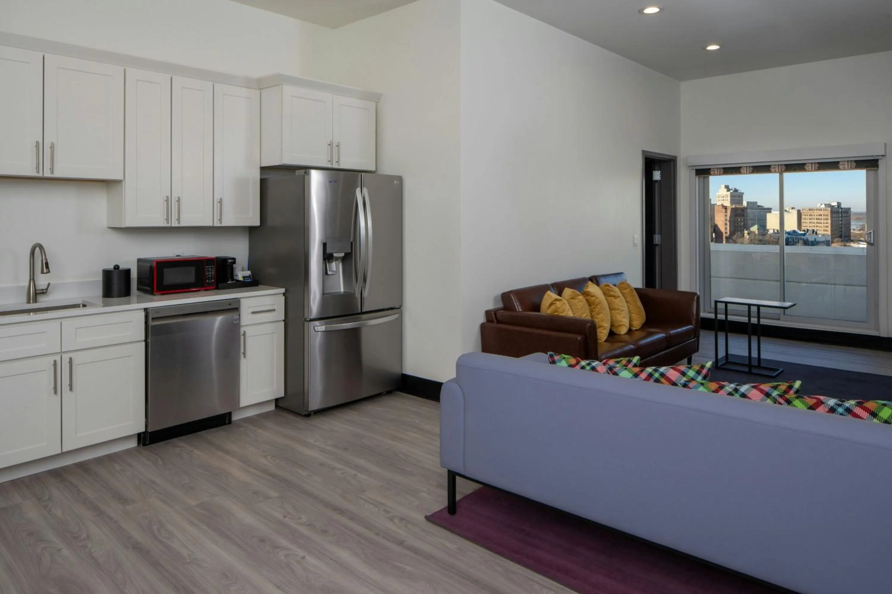 Bedroom in Aloft Memphis Downtown