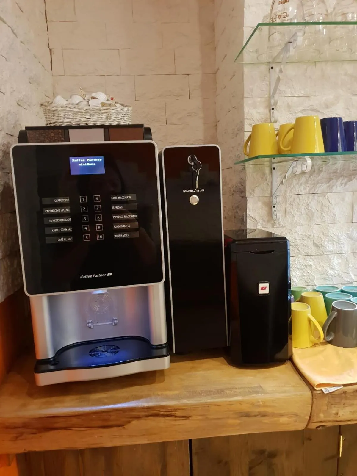 Breakfast in Hotel zum Goldenen Wagen