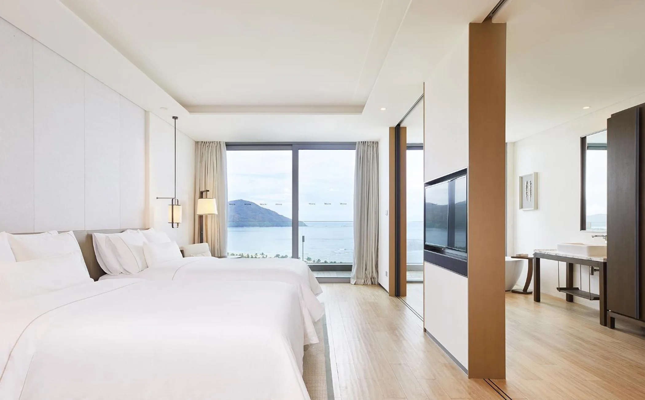 Bedroom, Bed in The Westin Blue Bay Resort & Spa