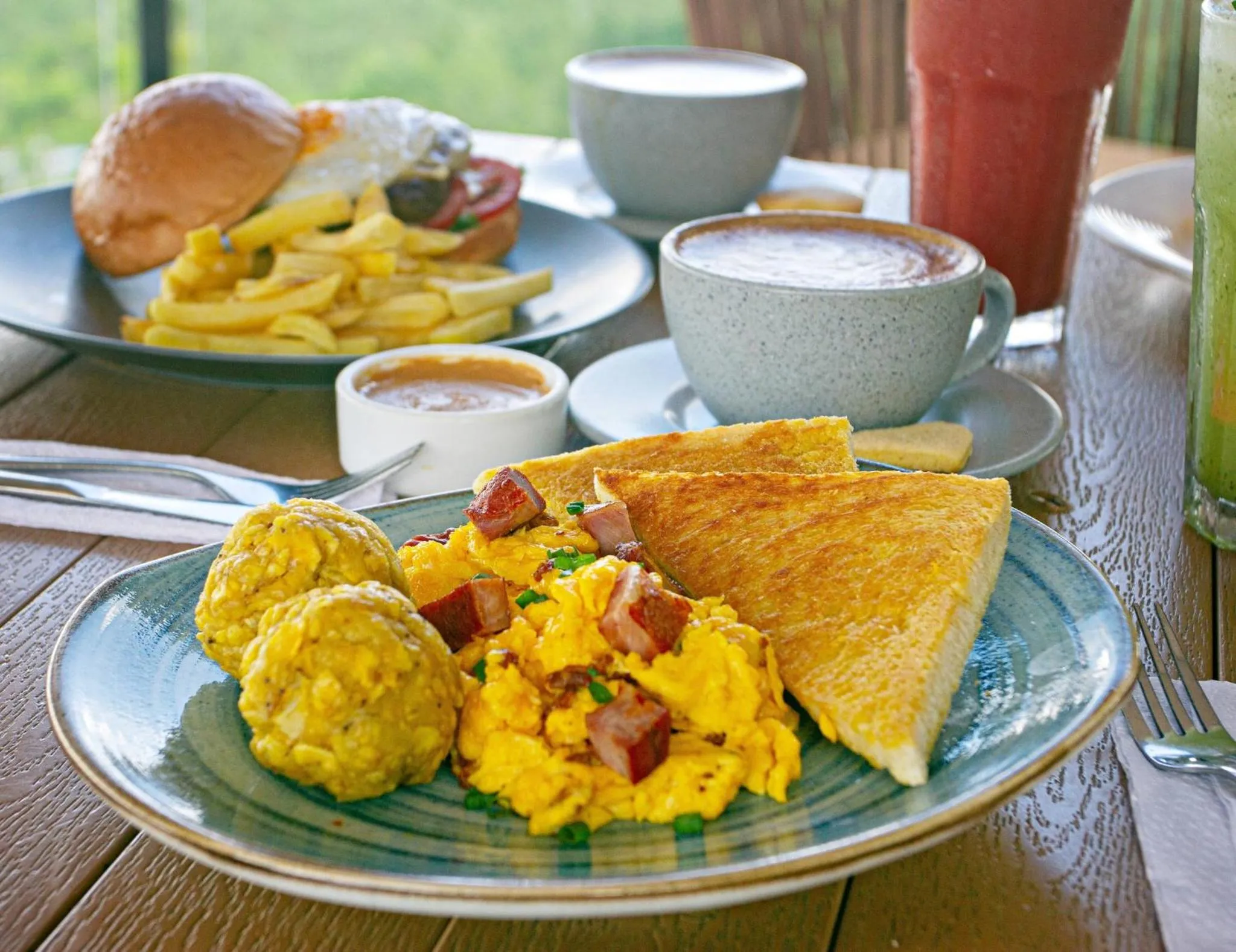 Breakfast in Hotel de Turistas Iquitos