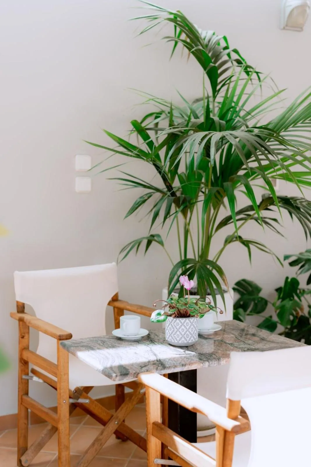 Balcony/Terrace in 999 Luxury Hotel