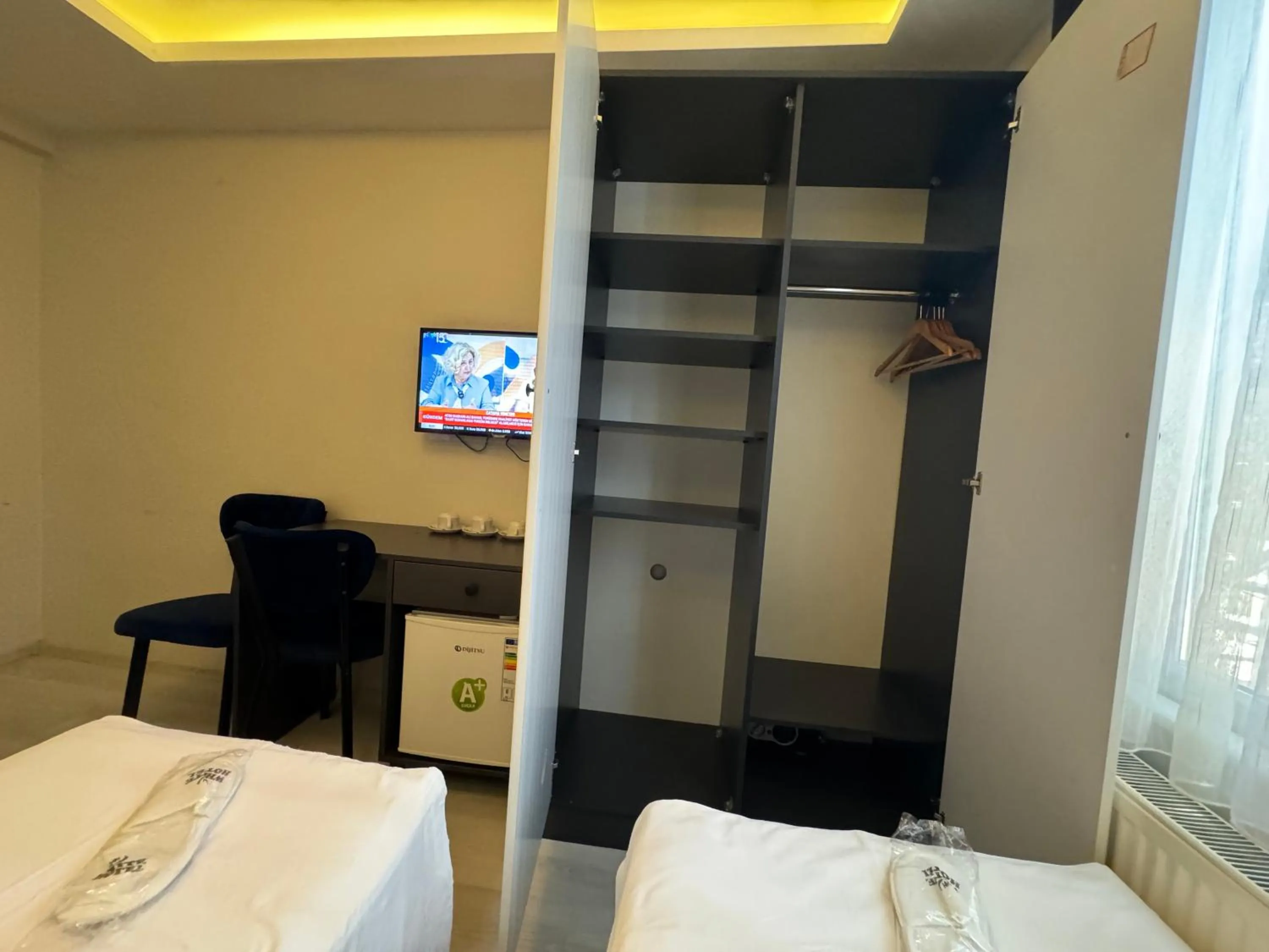 Bedroom, Bed in Aram Edessa Hotel