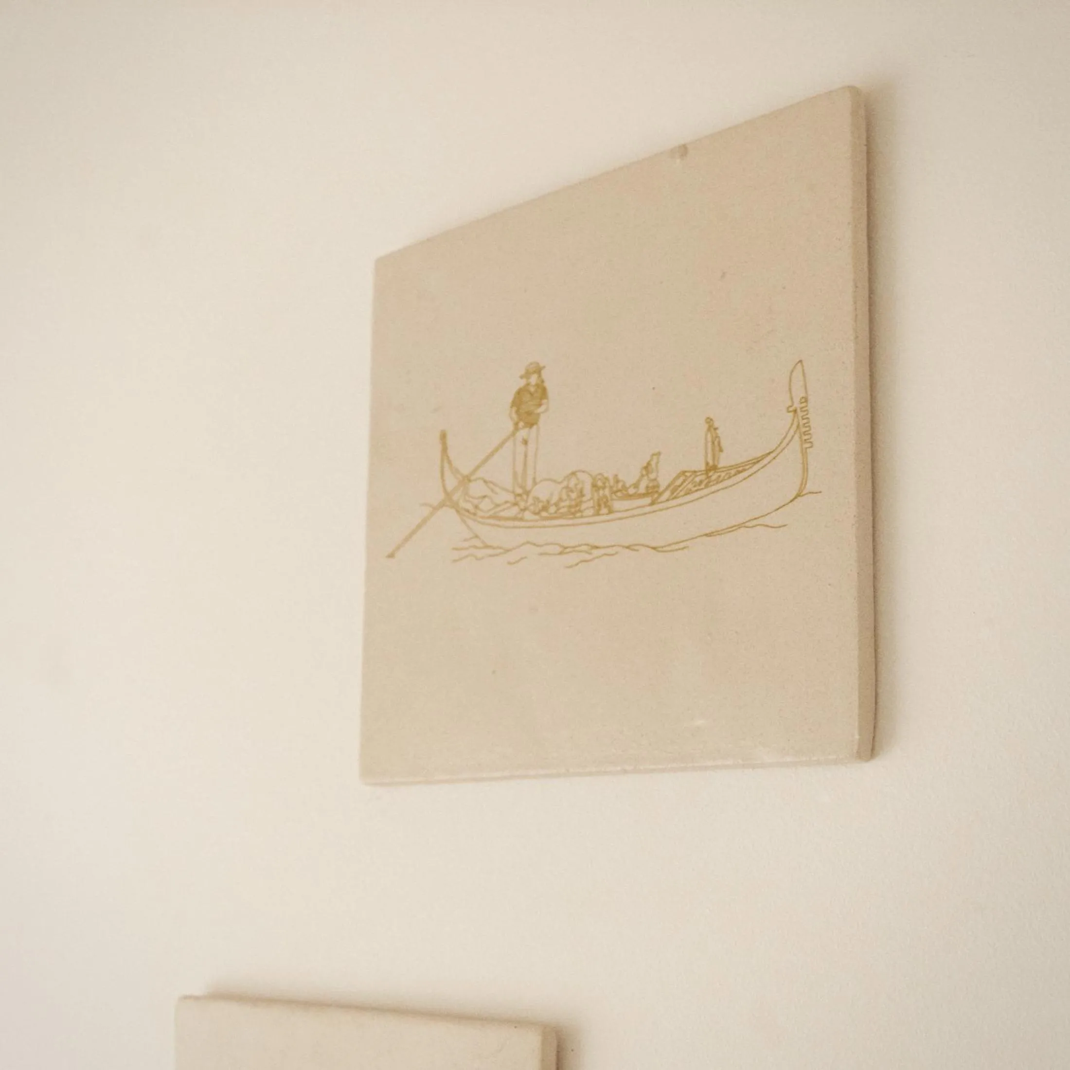 Decorative detail in Domi Lini
