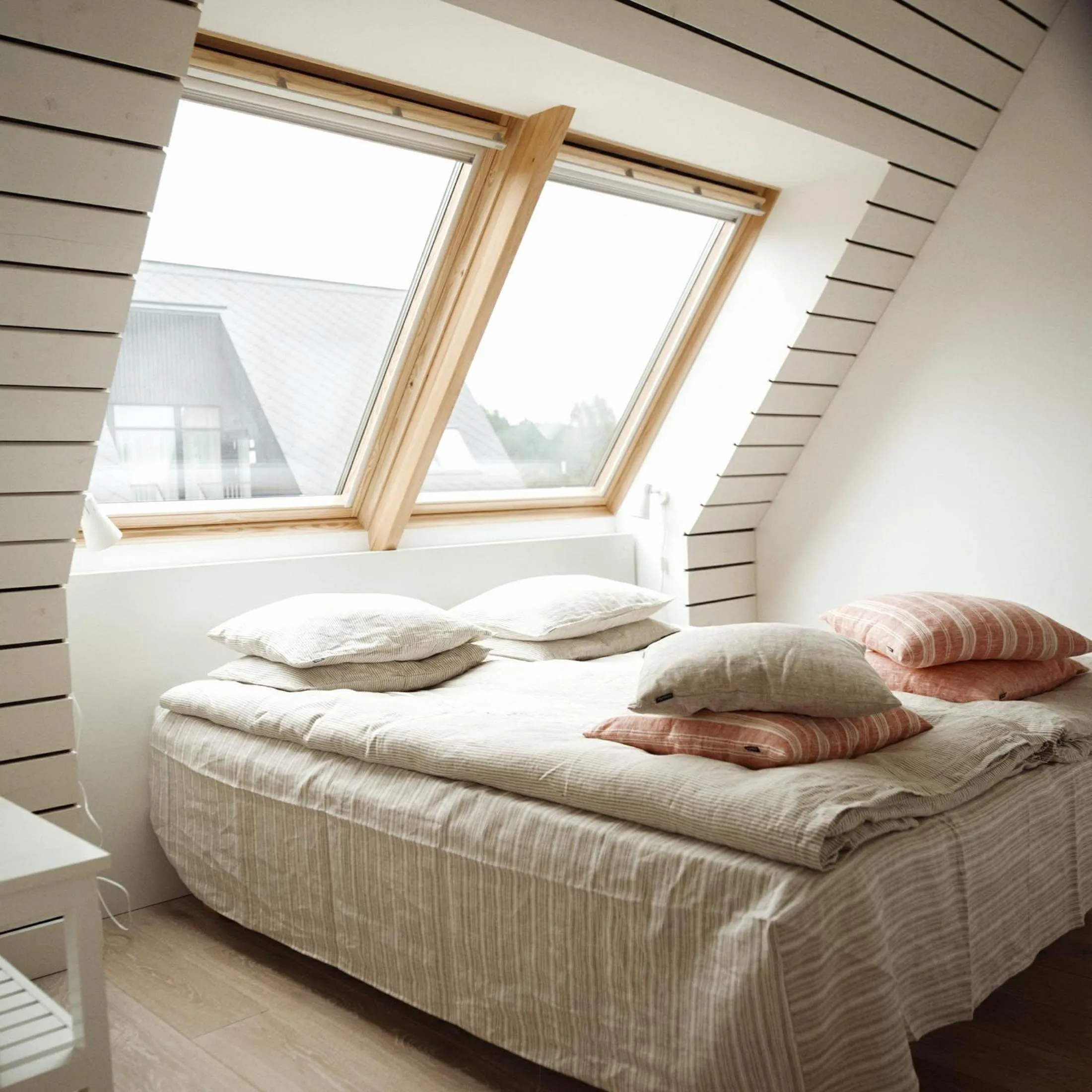 Bed in Domi Lini