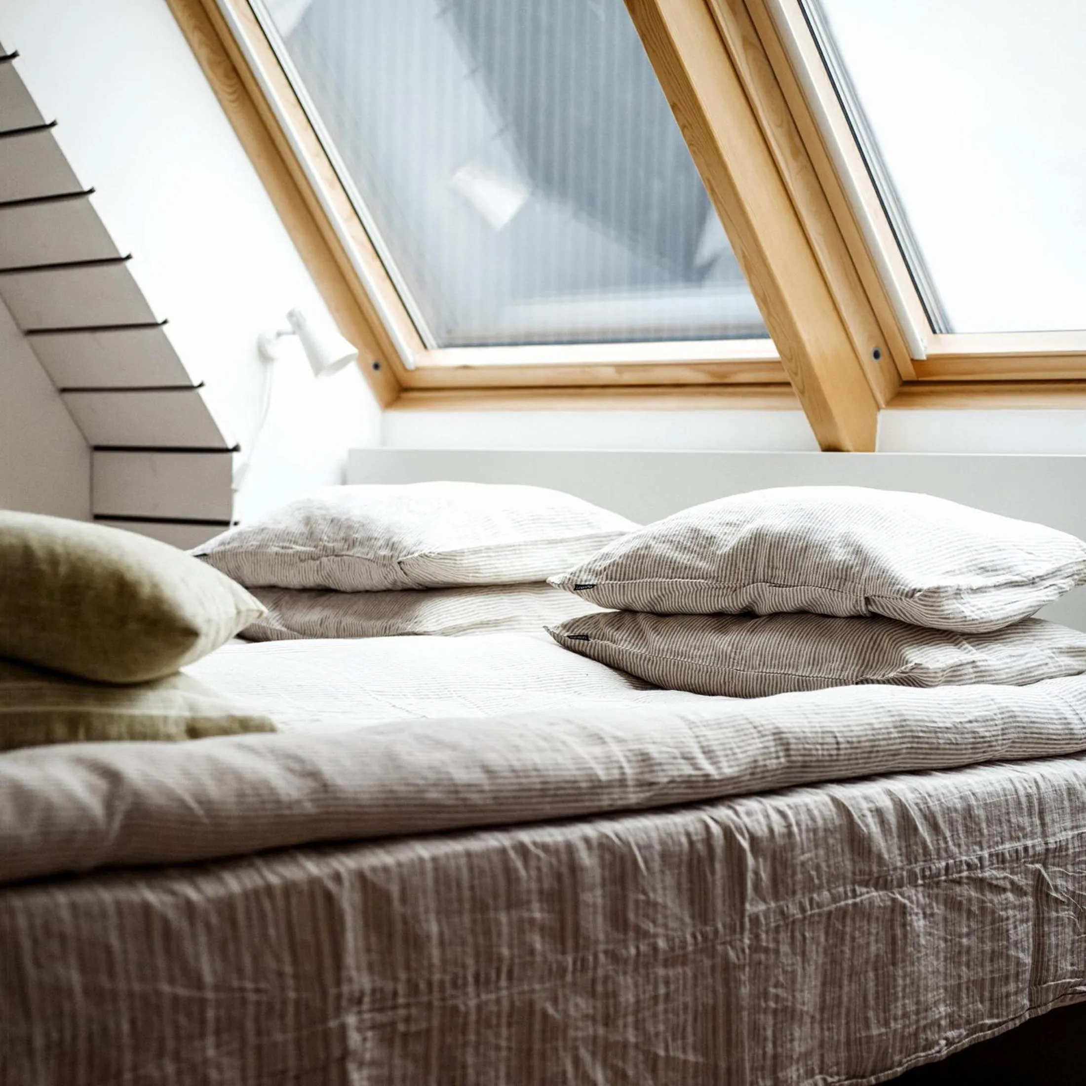 Bed in Domi Lini