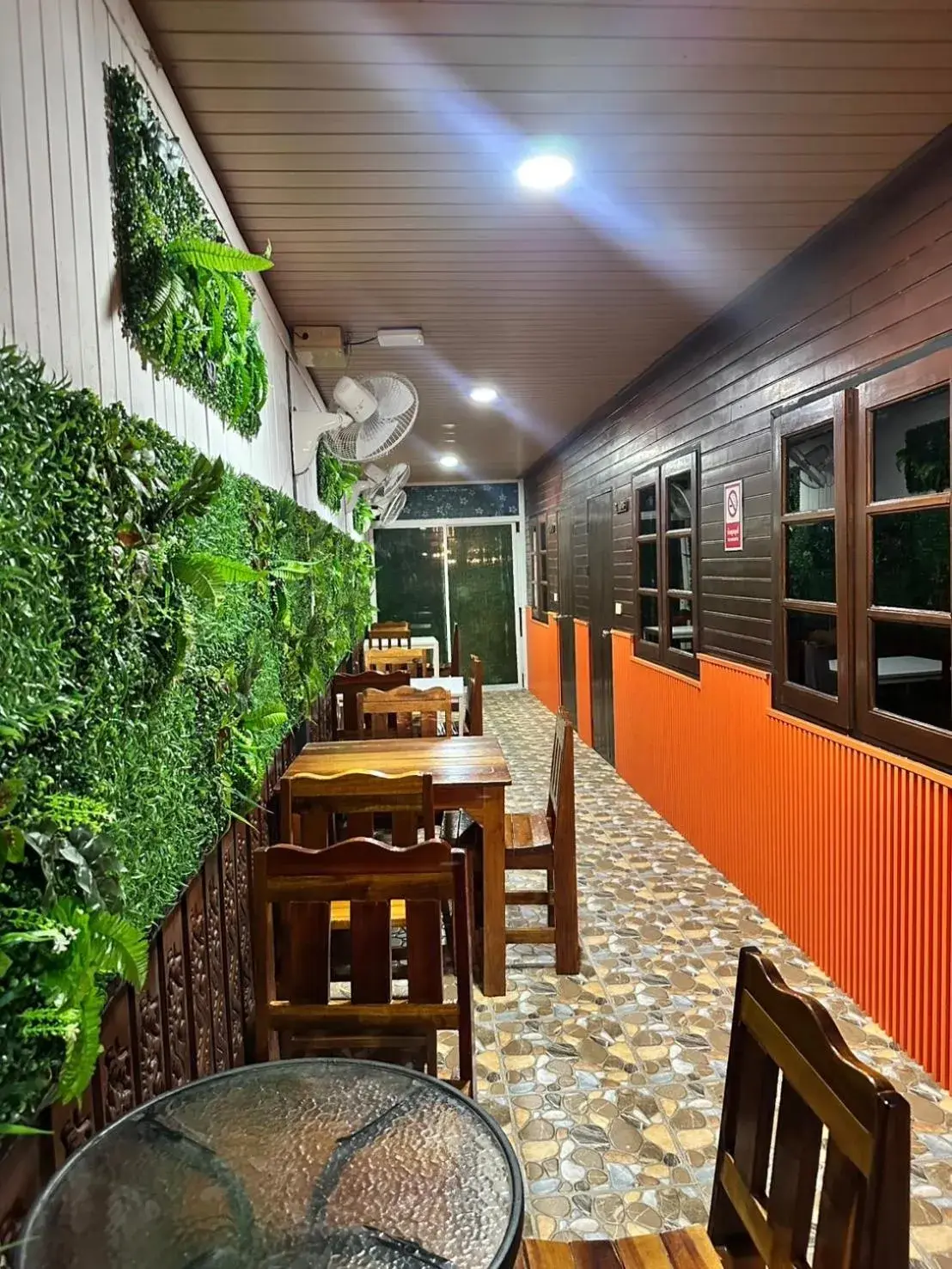 Cobble Triple in The Cobble Beach Hotel- Phi Phi Island Cobble Triple in The Cobble Beach Hotel- Phi Phi Island