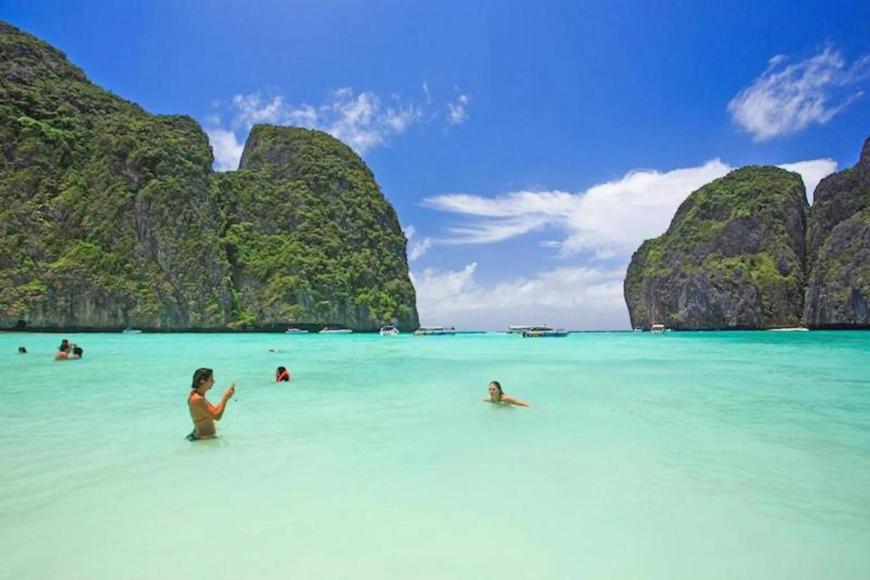Beach in The Cobble Beach Hotel- Phi Phi Island