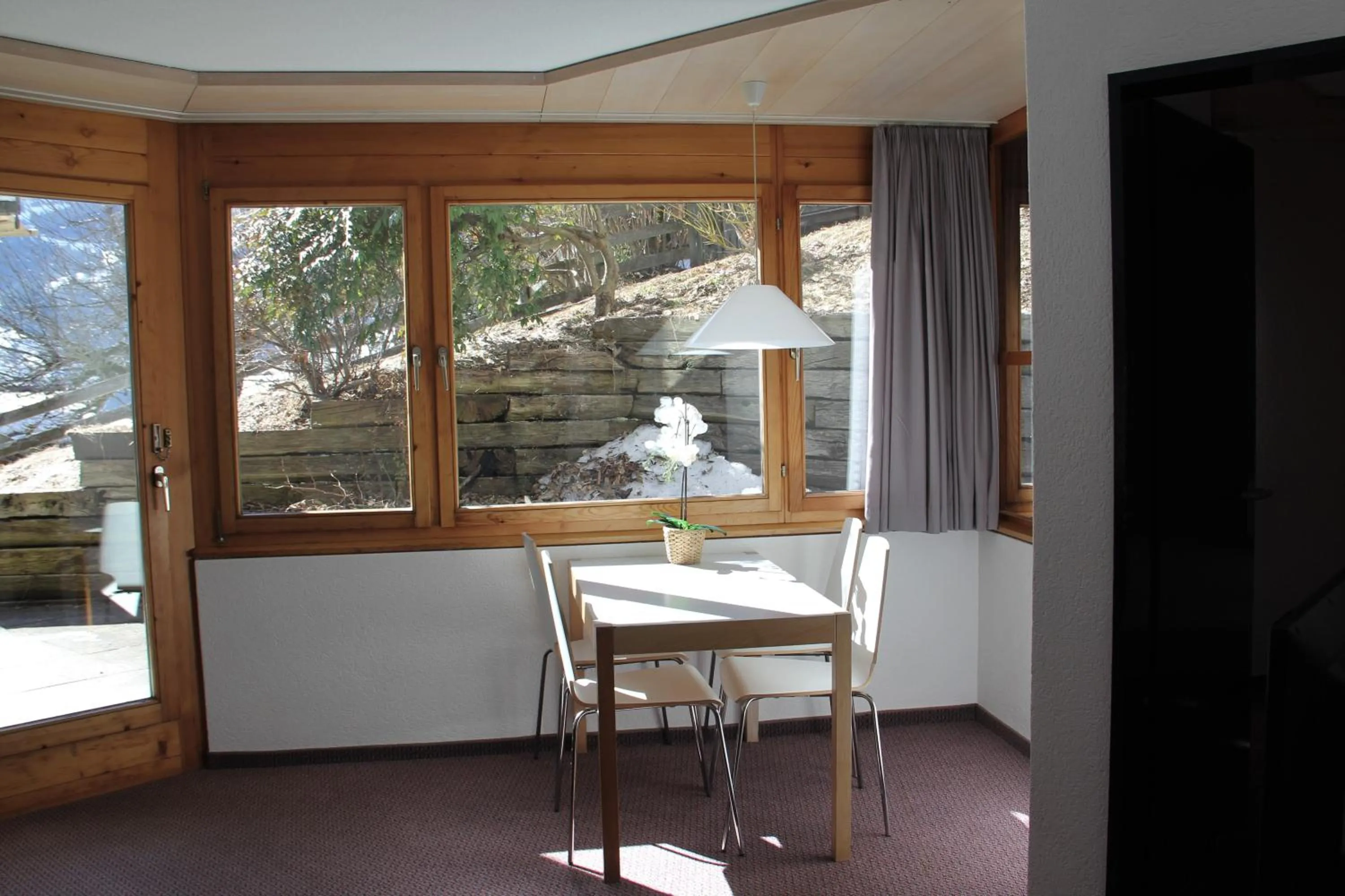 LODGE - Elements Lodge