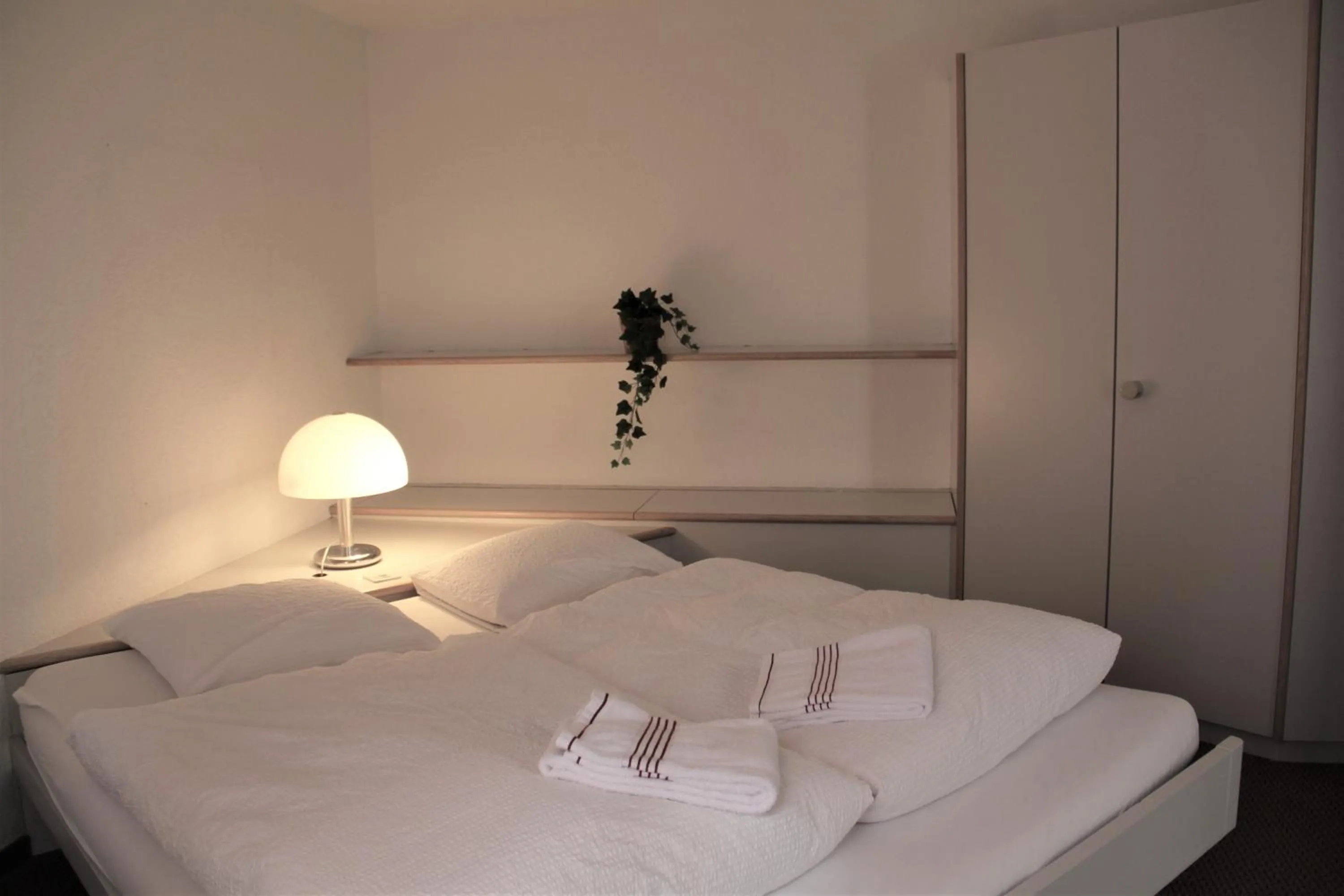 Bed in LODGE - Elements Lodge