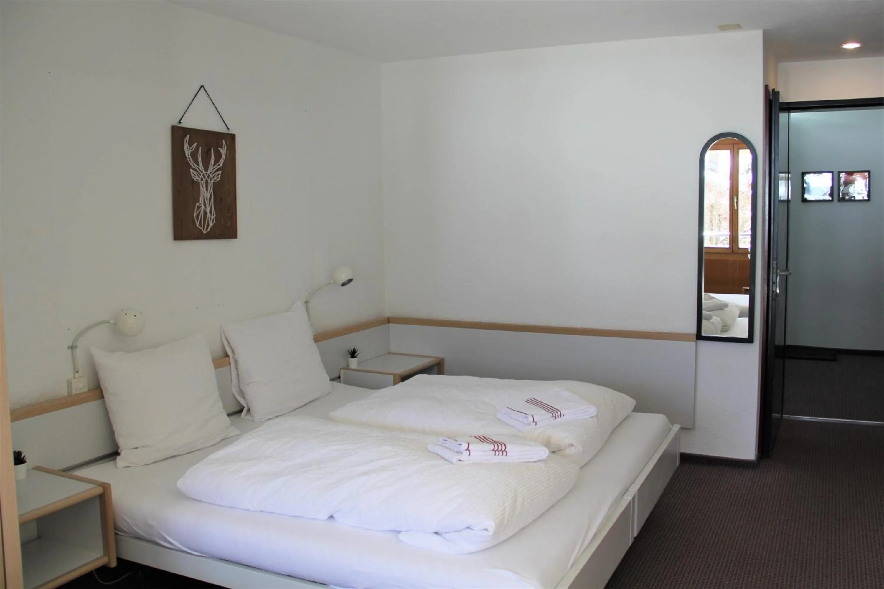 Bed in LODGE - Elements Lodge