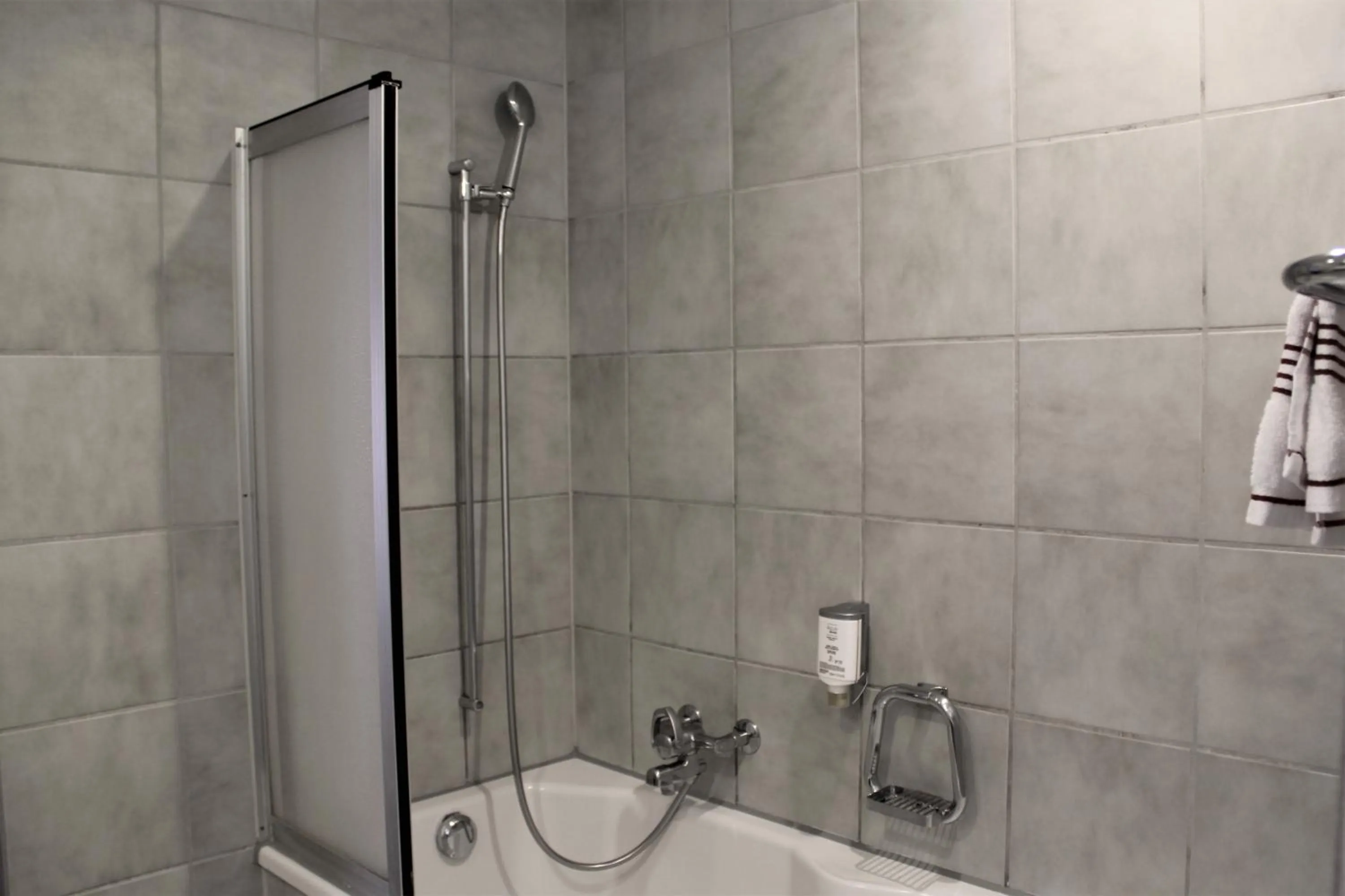 LODGE - Elements Lodge