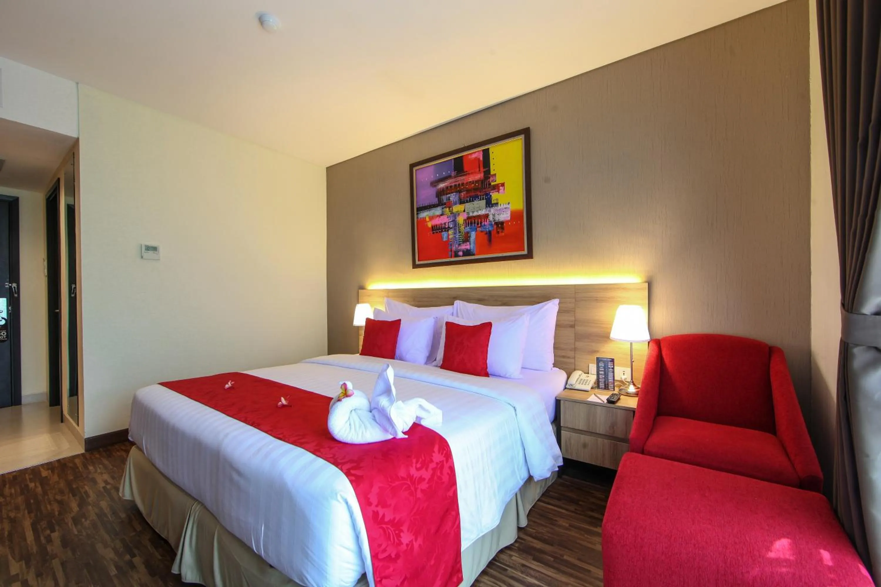 Bed in The Royale Krakatau