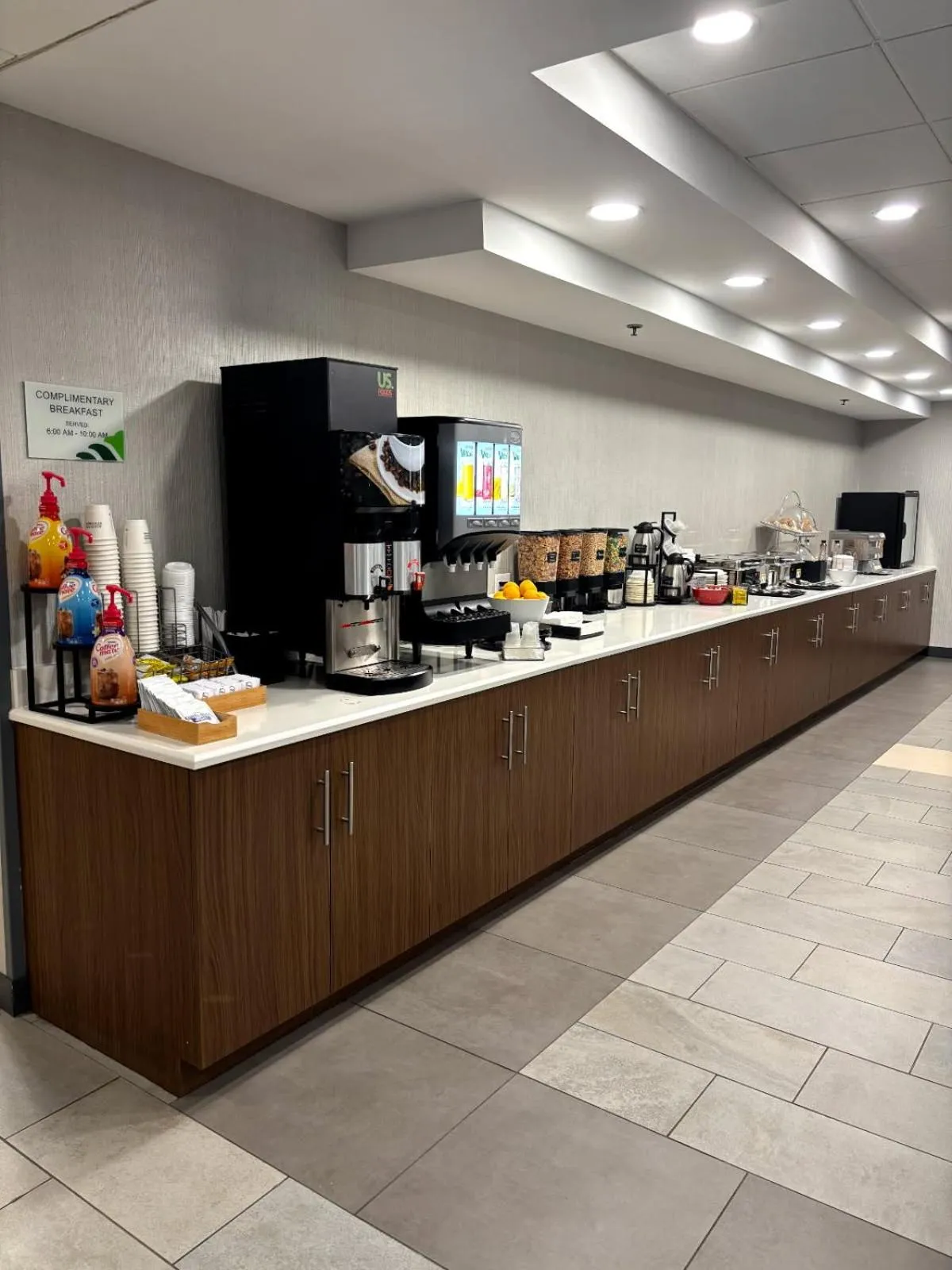 Breakfast in Wingate by Wyndham Youngstown - Austintown