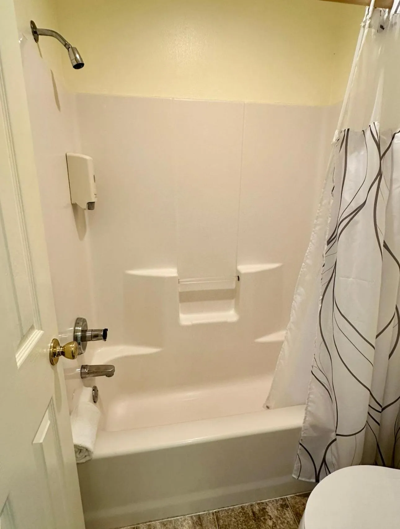 Lakeside Motel, Cabins and RV