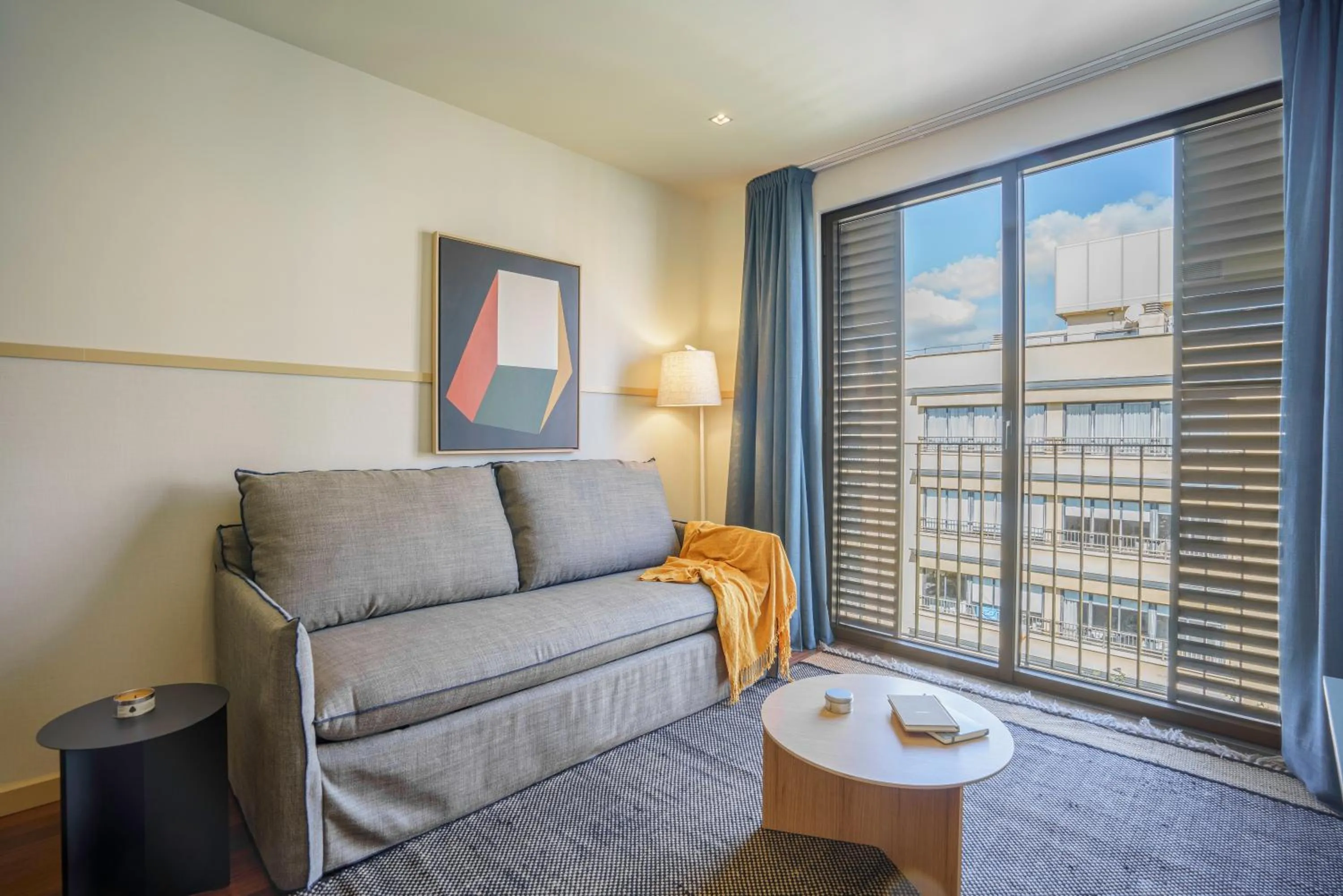 Living room in Aspasios Diagonal Art Apartments