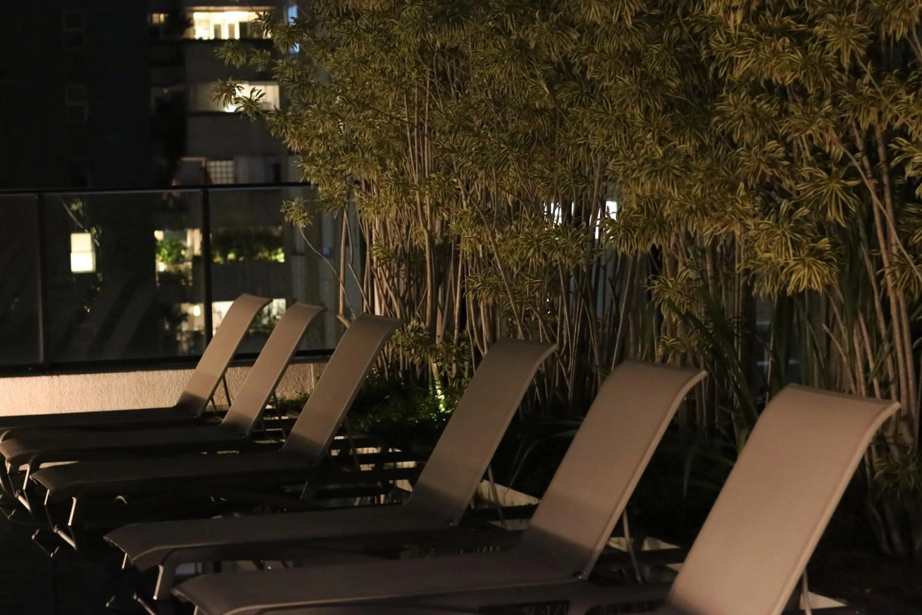 sunbed in EZ Moema Hotel