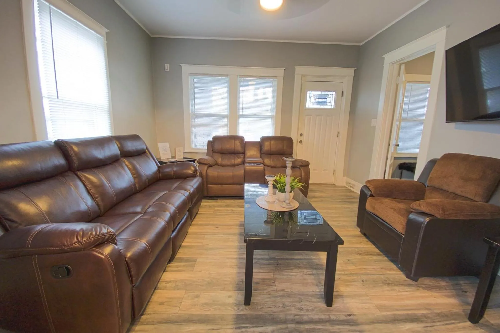 Quaint 3BR 1 Bath near Niagara Falls