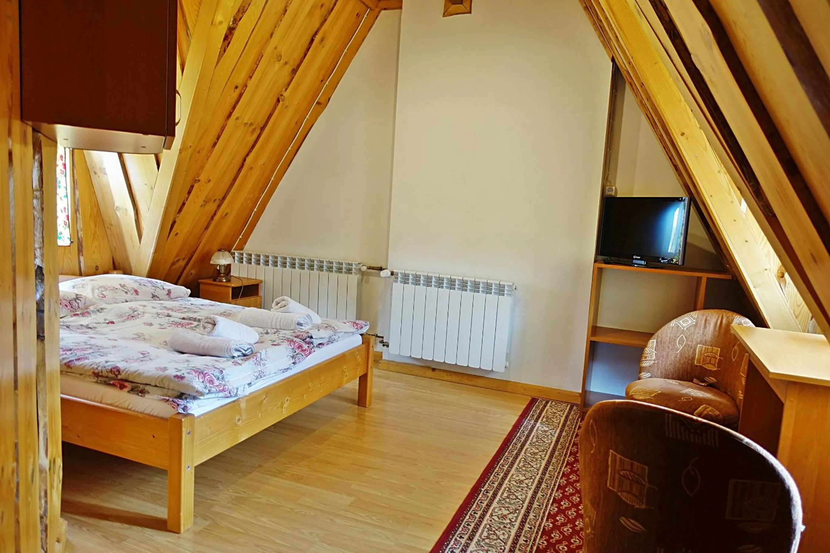 Bed in Pokoje gościnne u Komperdow pod wyciągiem narciarskim Kaniowka