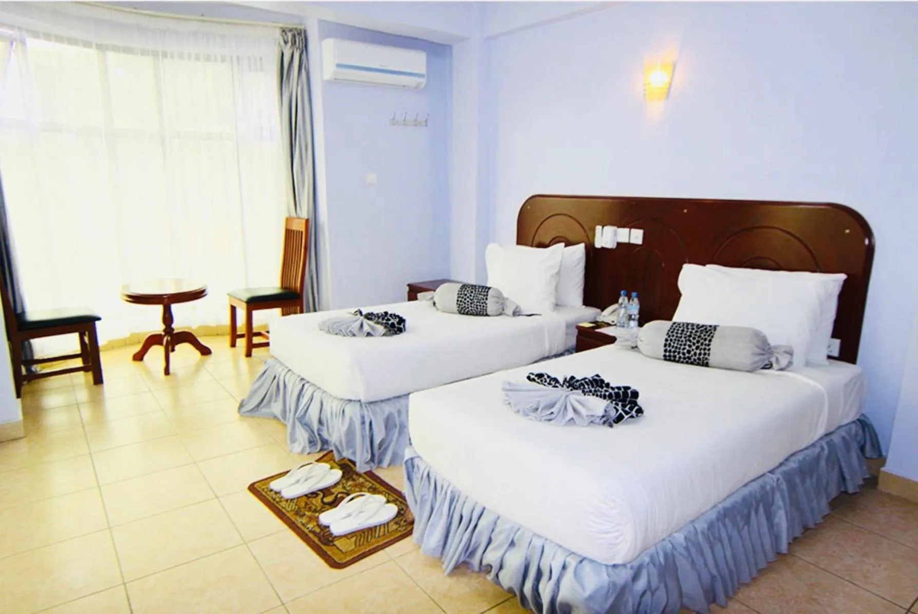 Bedroom, Bed in Green Mountain Hotel