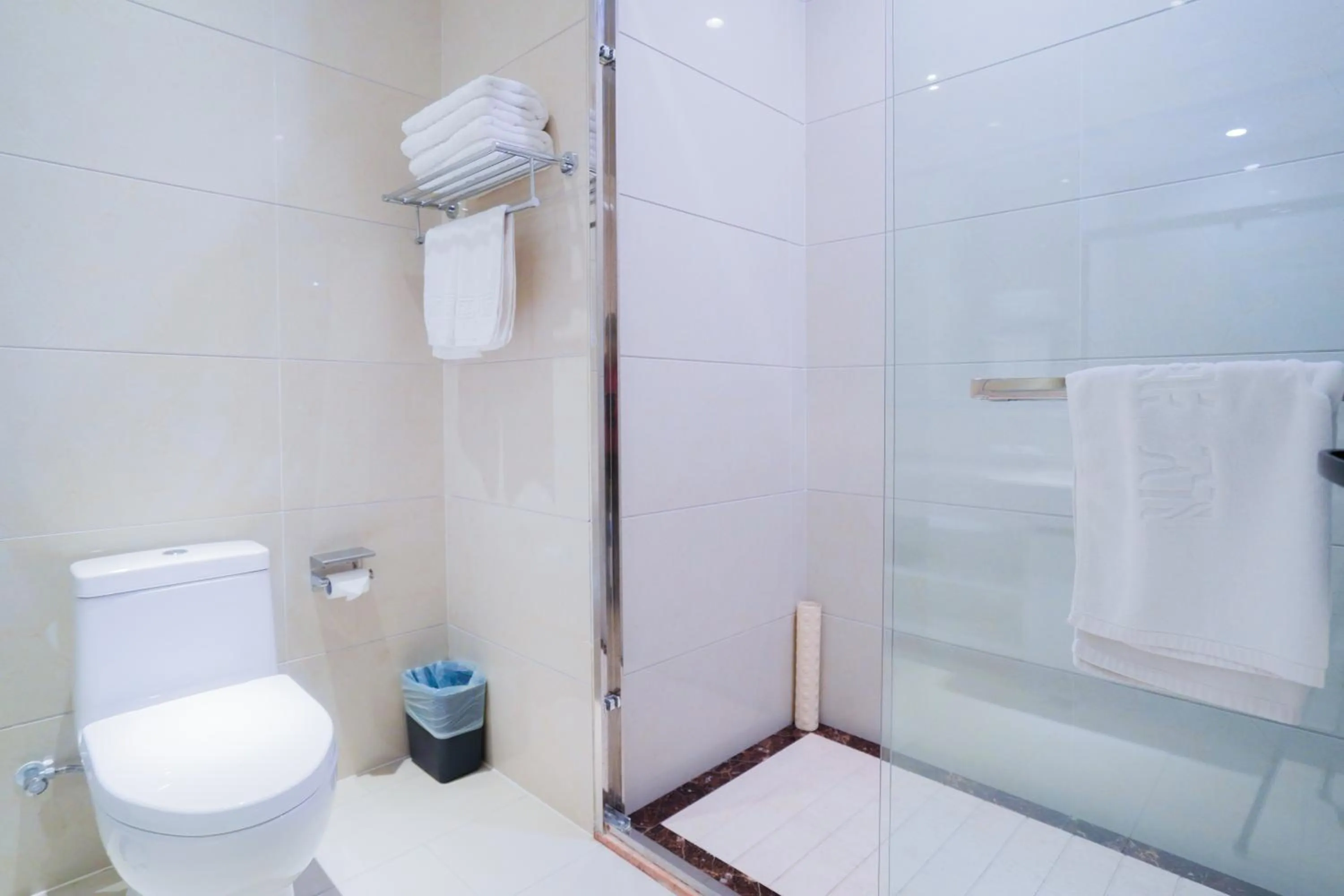 Toilet in Huashan Xinghe International Hotel