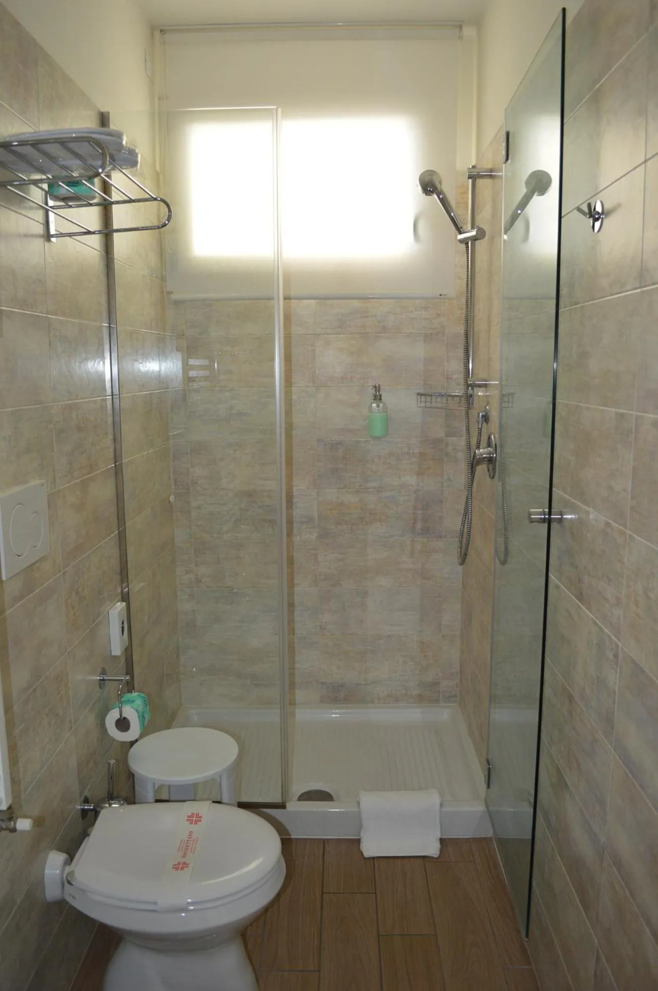 Shower in Hotel Riva e Mare