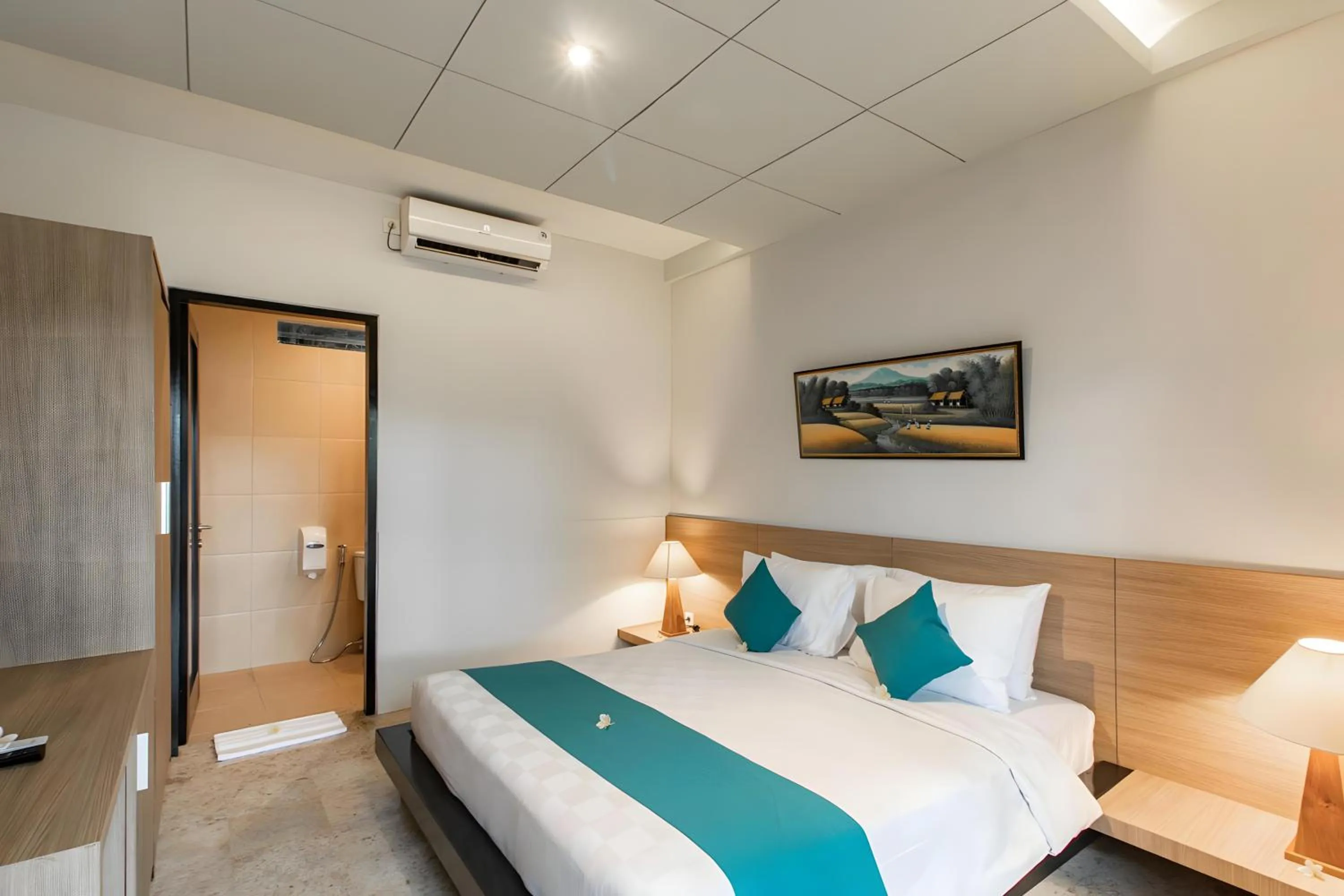 Bed in Belvilla Y Resort Near Central Ubud