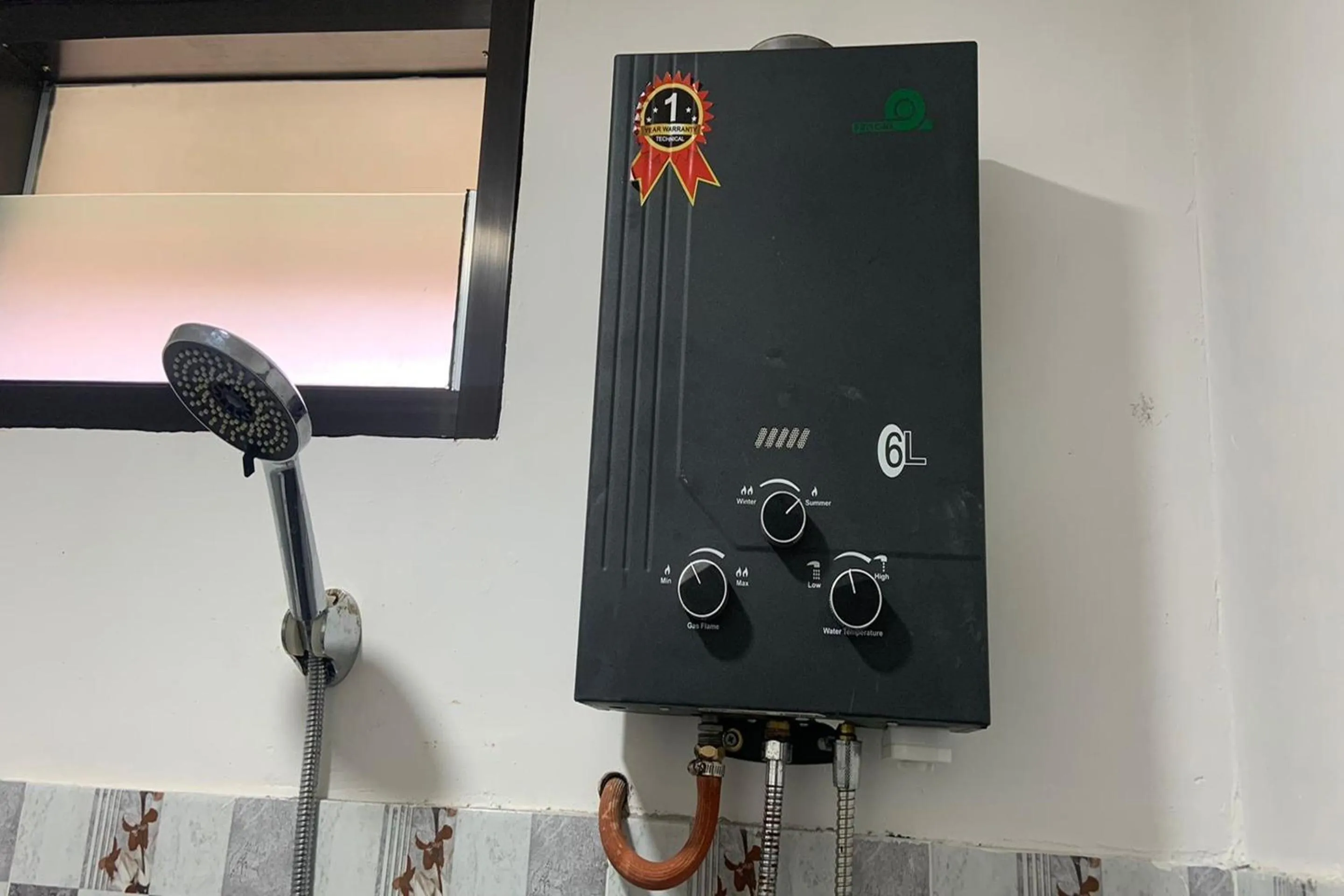 Bathroom in Capital O 93437 Embung Banteran CottageNearLapangan Banteran