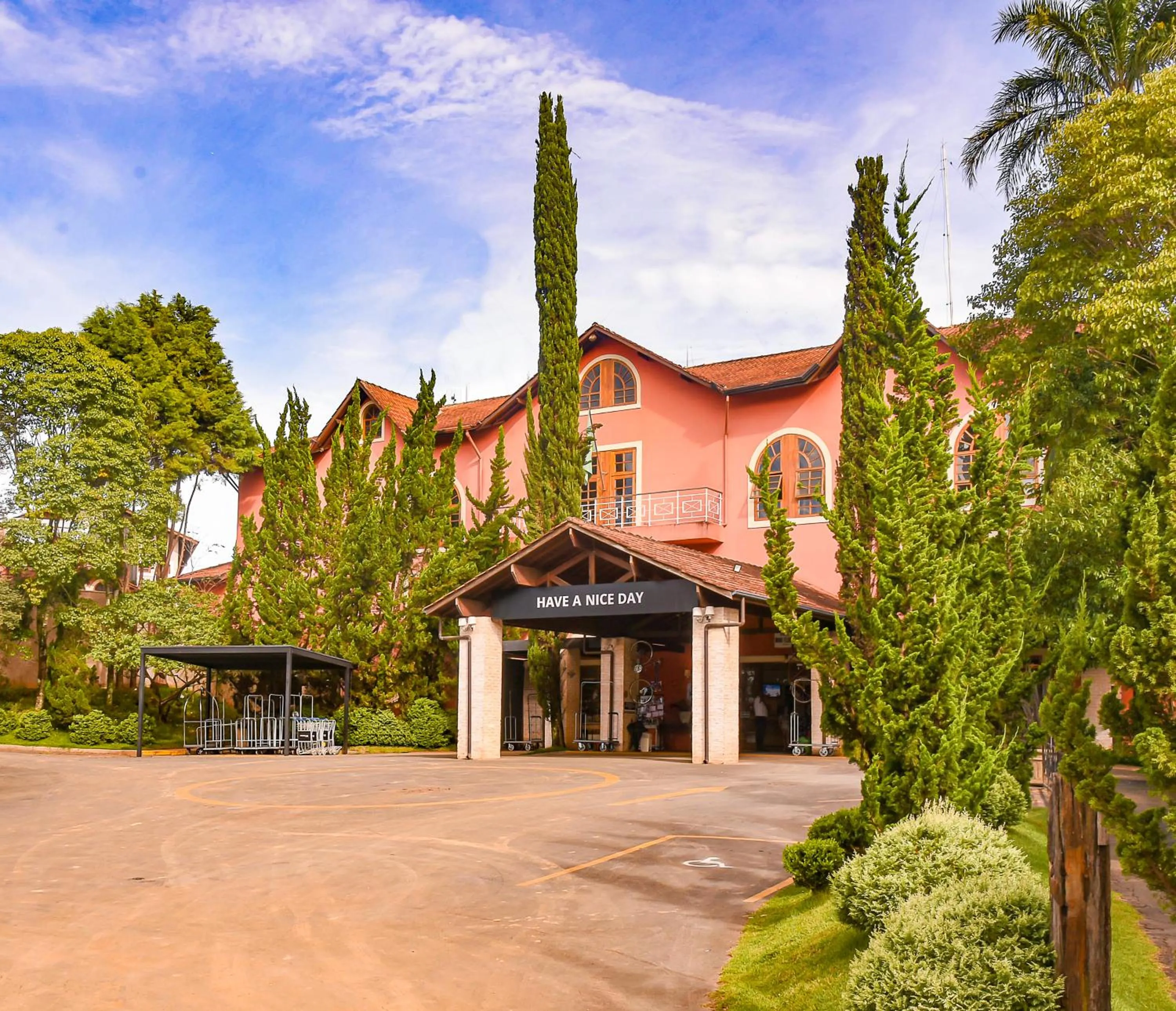 Facade/entrance in Monreale Resort Parque Aquático