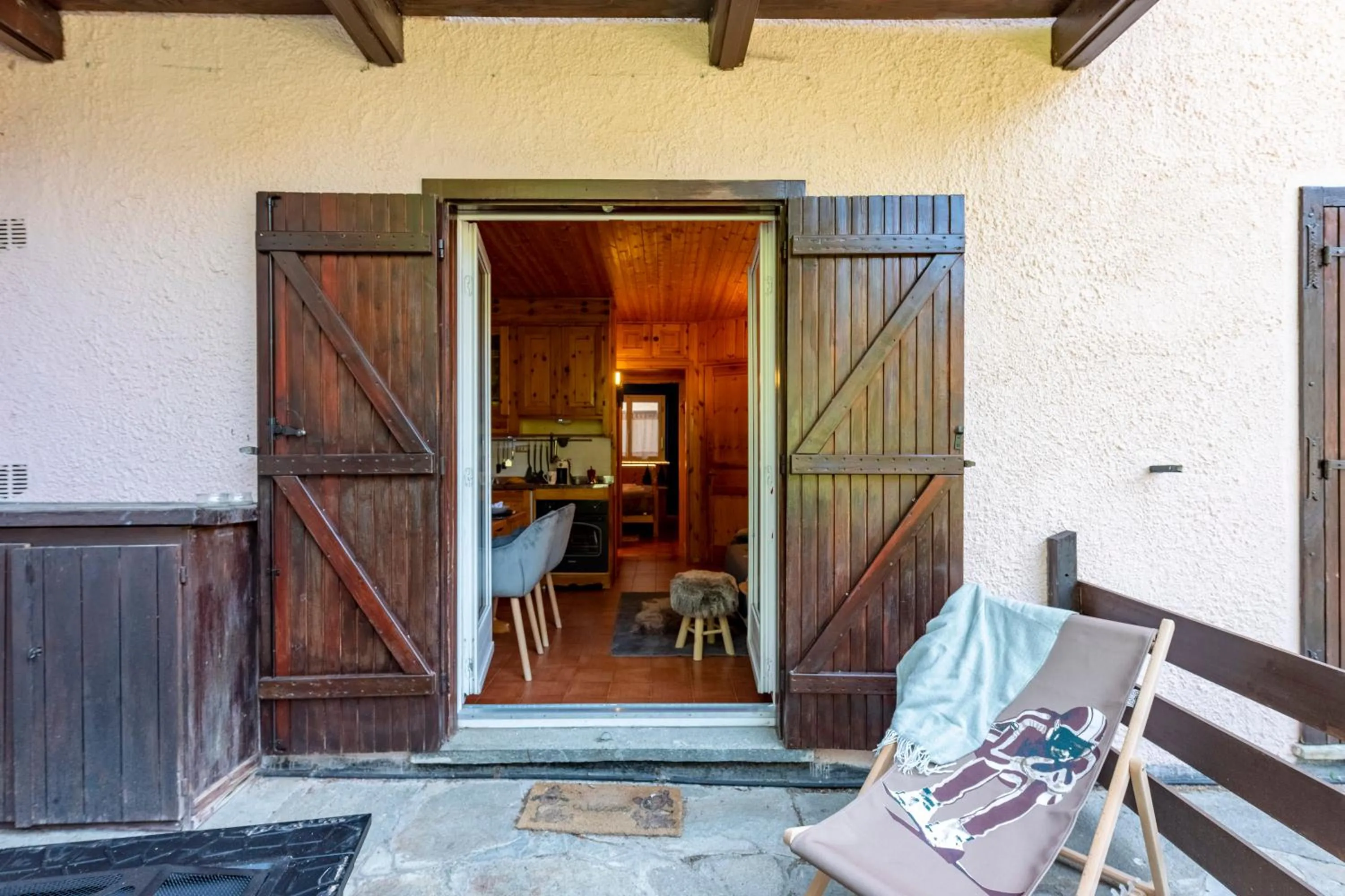 Balcony/Terrace in Chaberton Romantic Retreat Ski In Ski Out - Happy Rentals