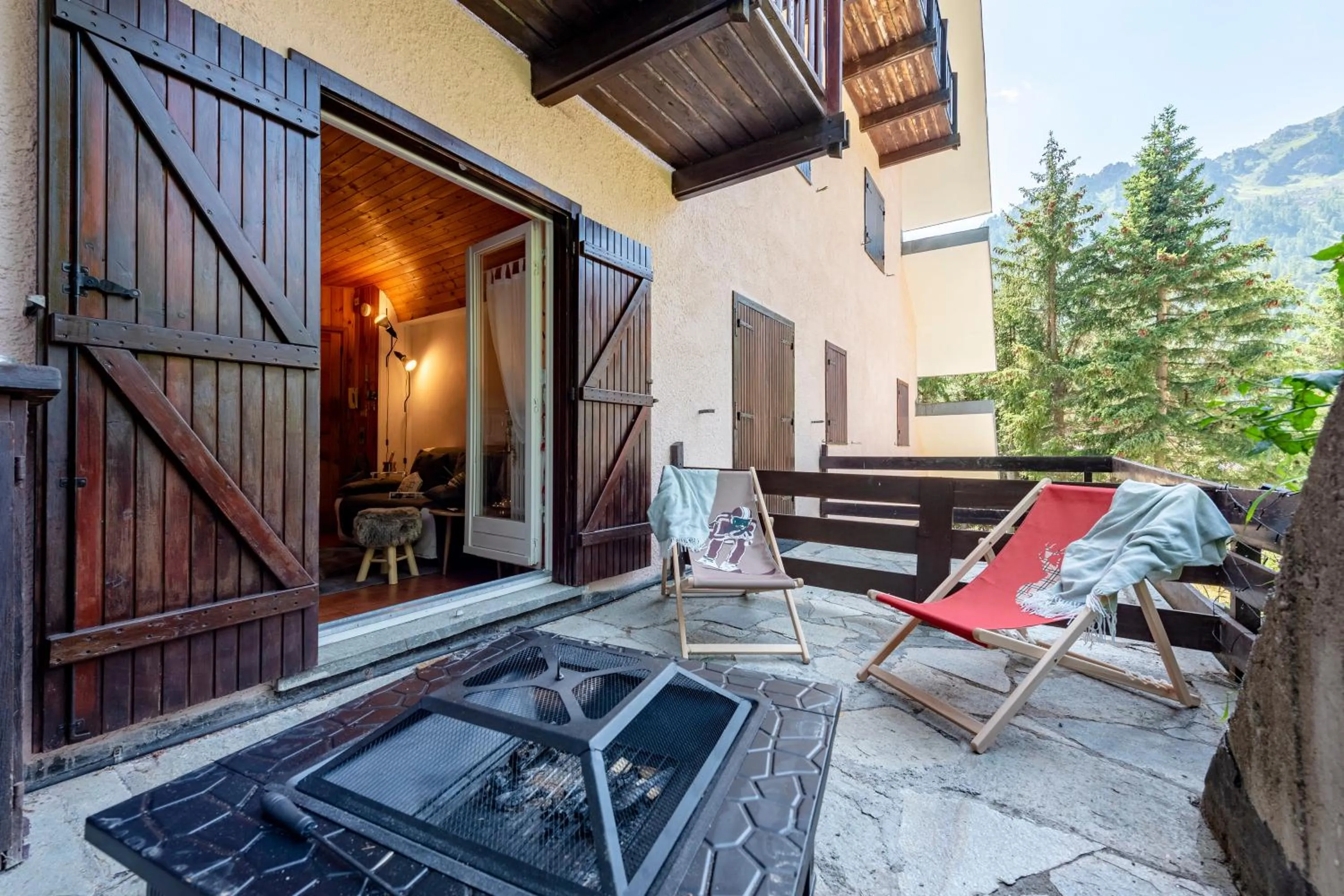 Balcony/Terrace in Chaberton Romantic Retreat Ski In Ski Out - Happy Rentals
