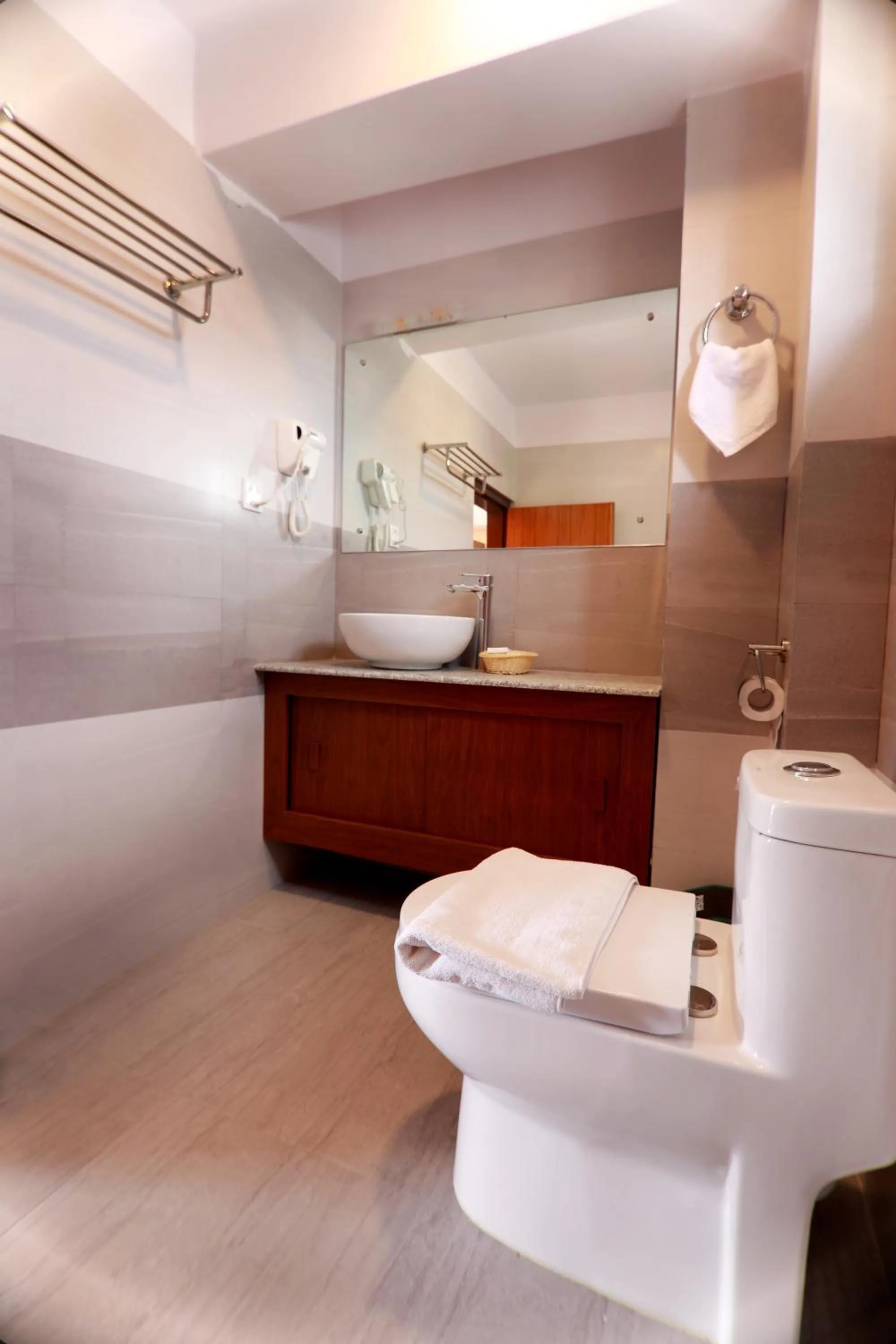 Toilet in Hotel Eco Tree Pokhara