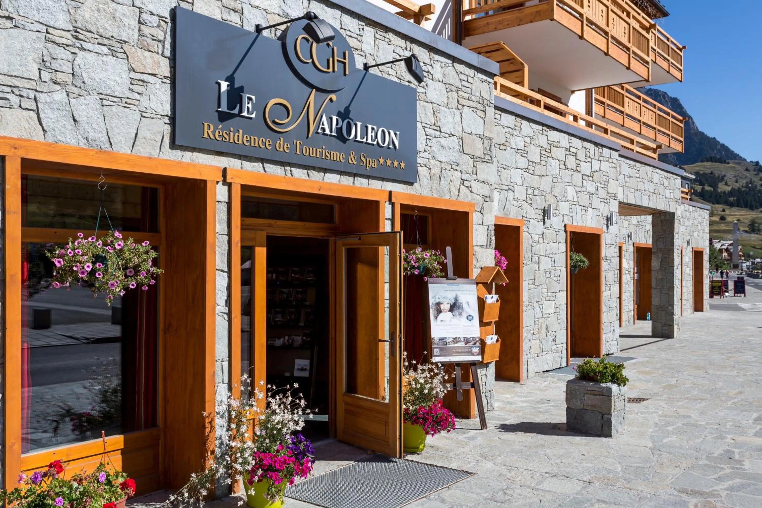 Facade/entrance in CGH Résidence Boutique Le Napoléon