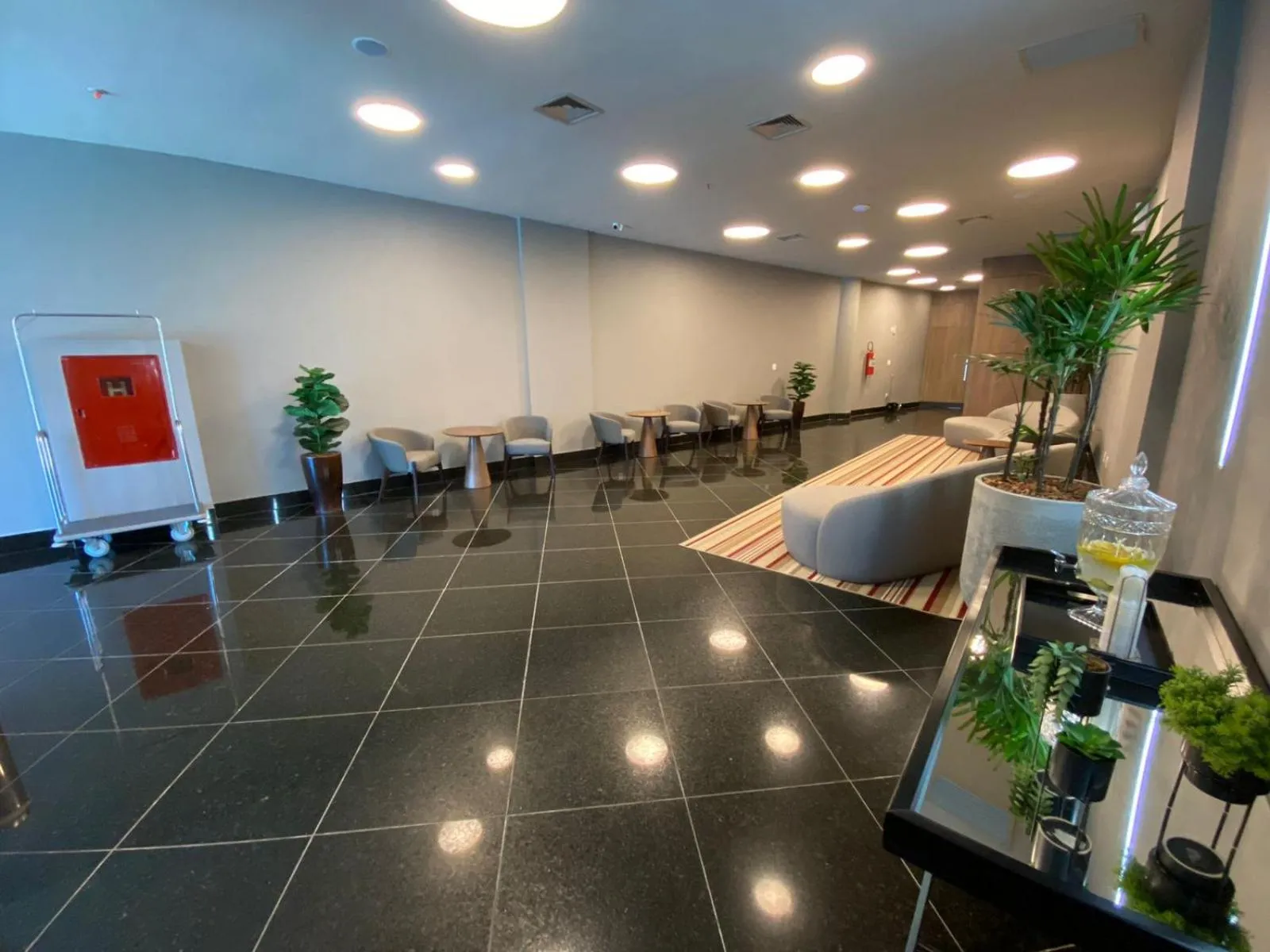 Lobby or reception in San Diego Suítes Governador Valadares