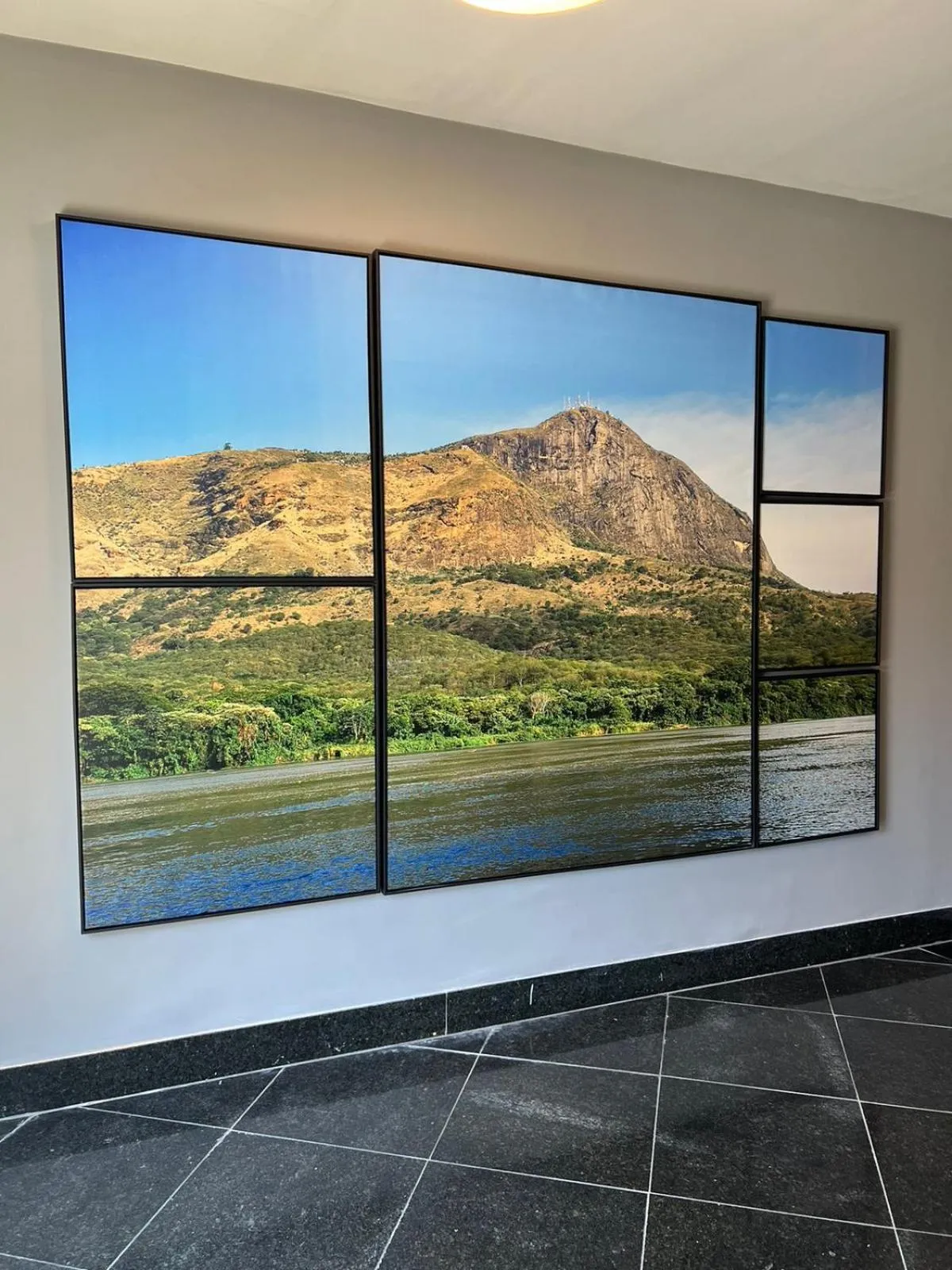 Lobby or reception in San Diego Suítes Governador Valadares