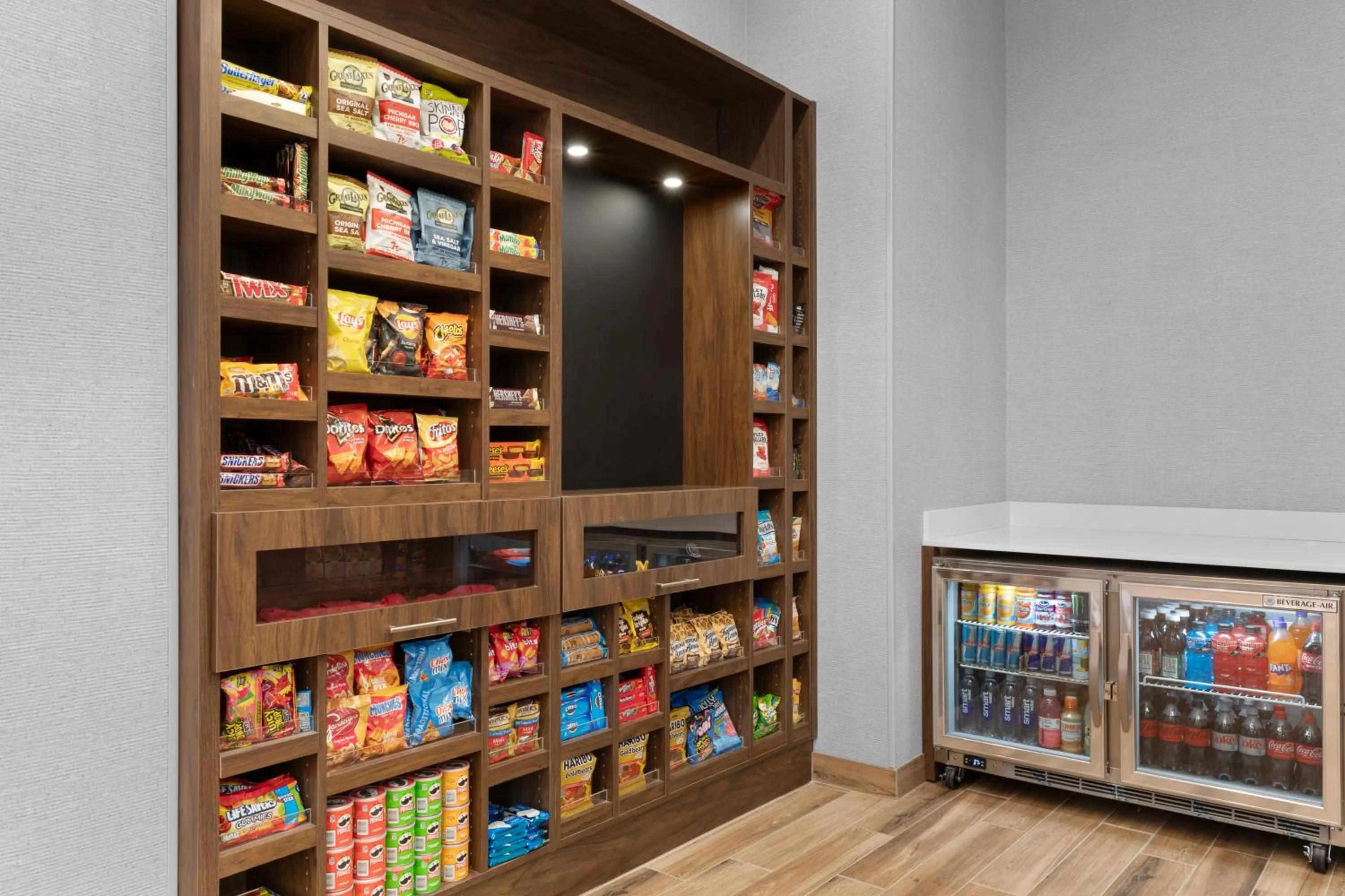 Food and drinks in Hampton Inn Saline