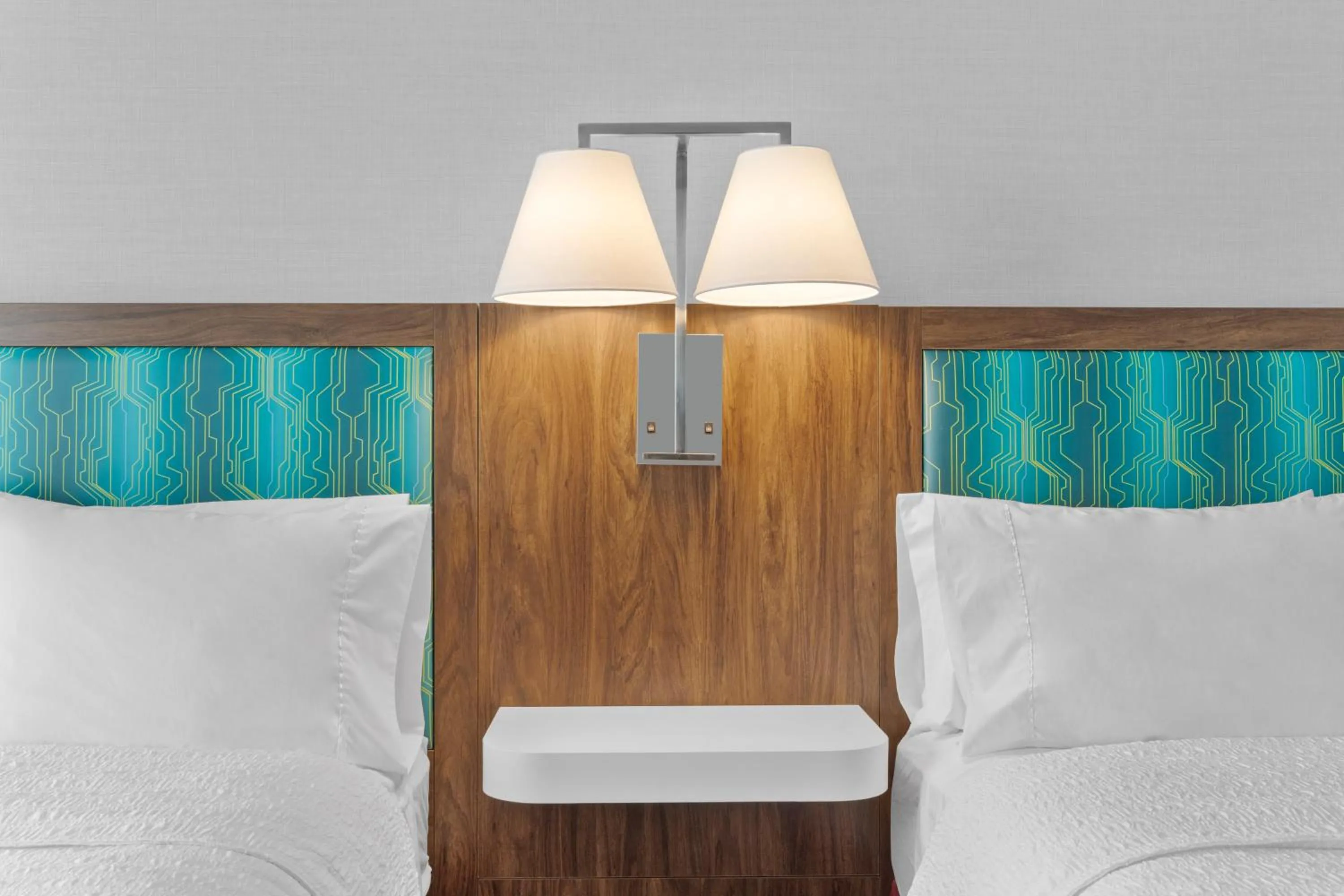 Bedroom, Bed in Hampton Inn Saline