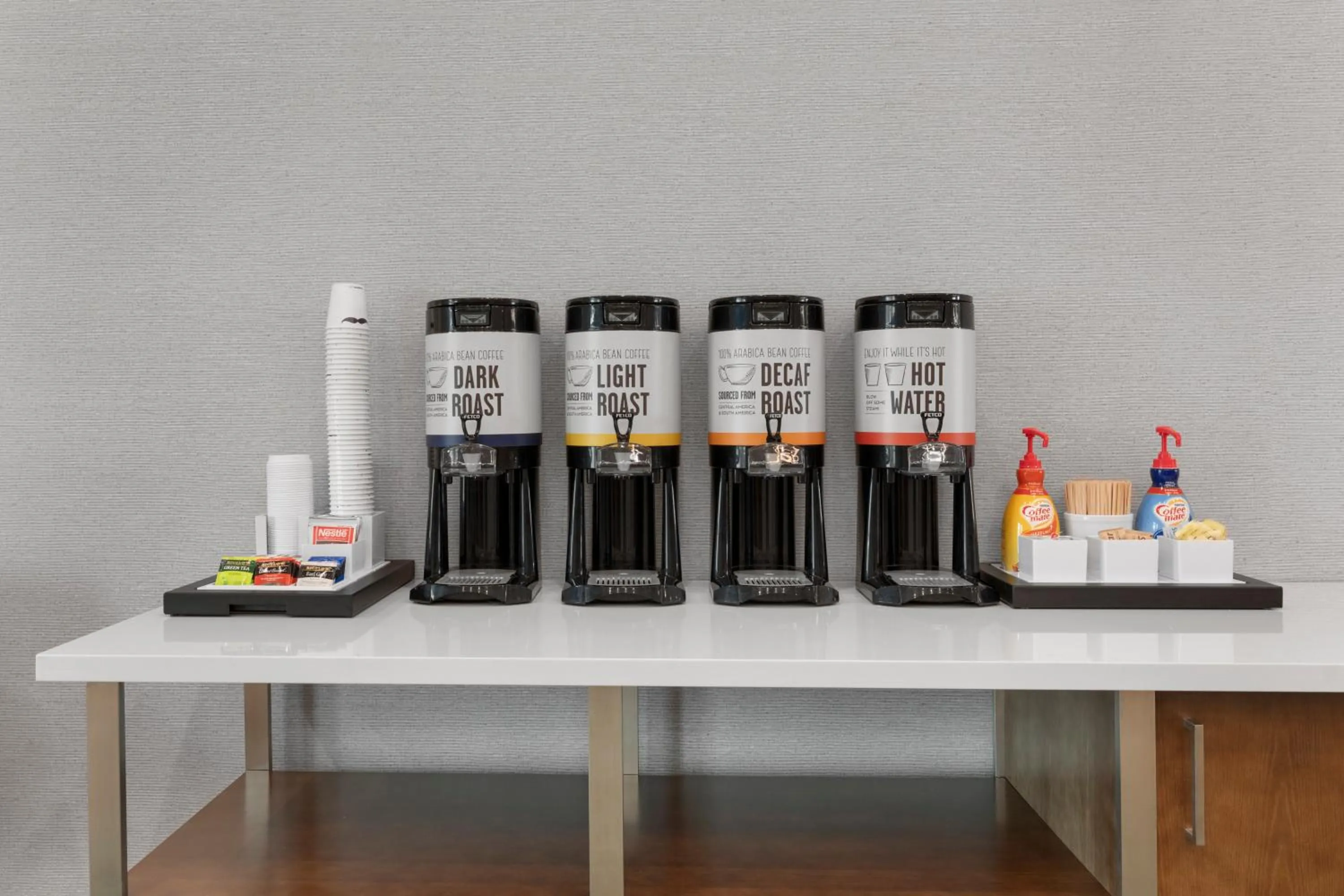 Coffee/tea facilities in Hampton Inn Saline